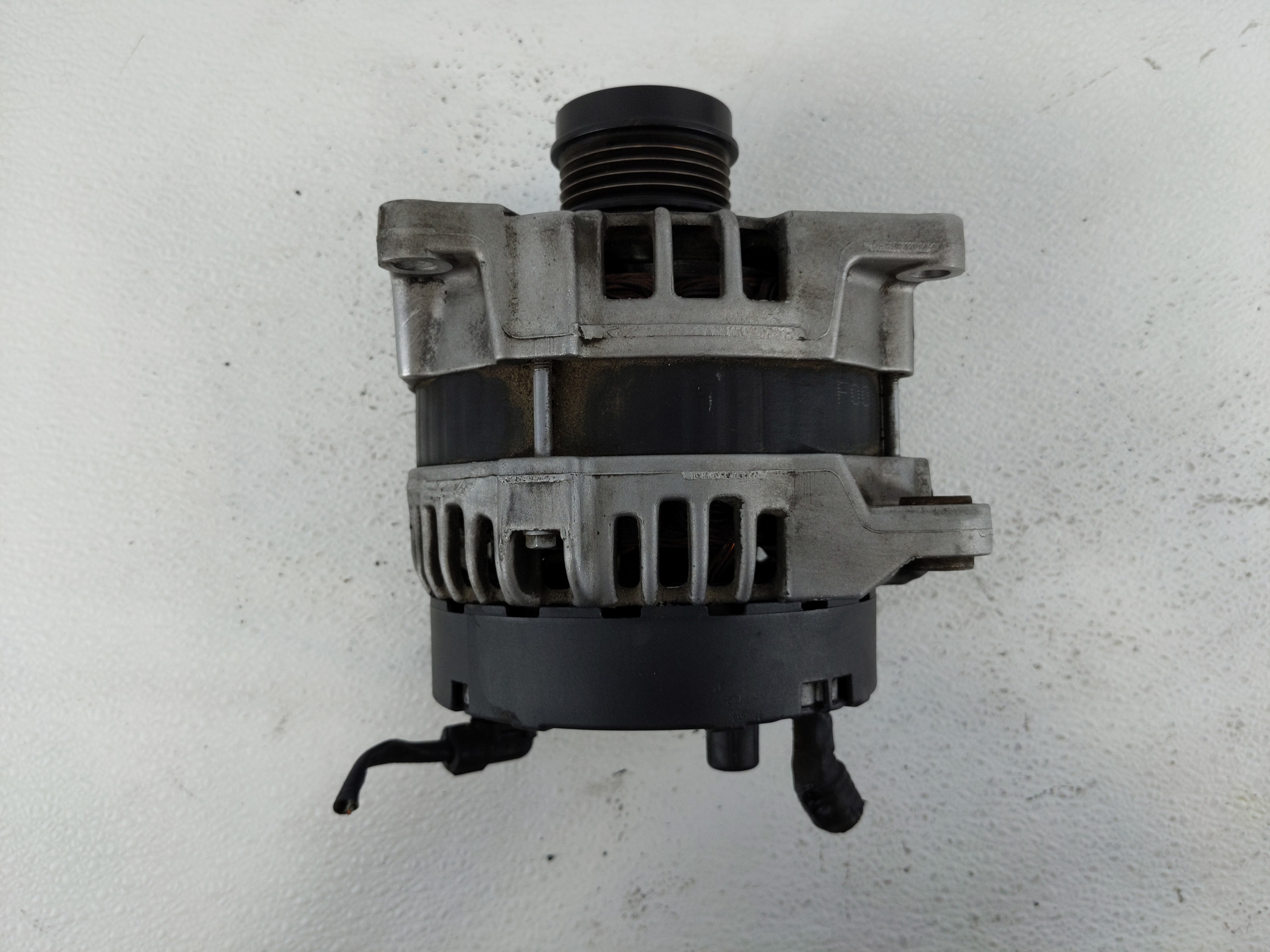 2014 Mercedes-benz Cla250 Alternator Generator Charging Assembly Engine Oem 1111904 - Oemusedautoparts1.com
