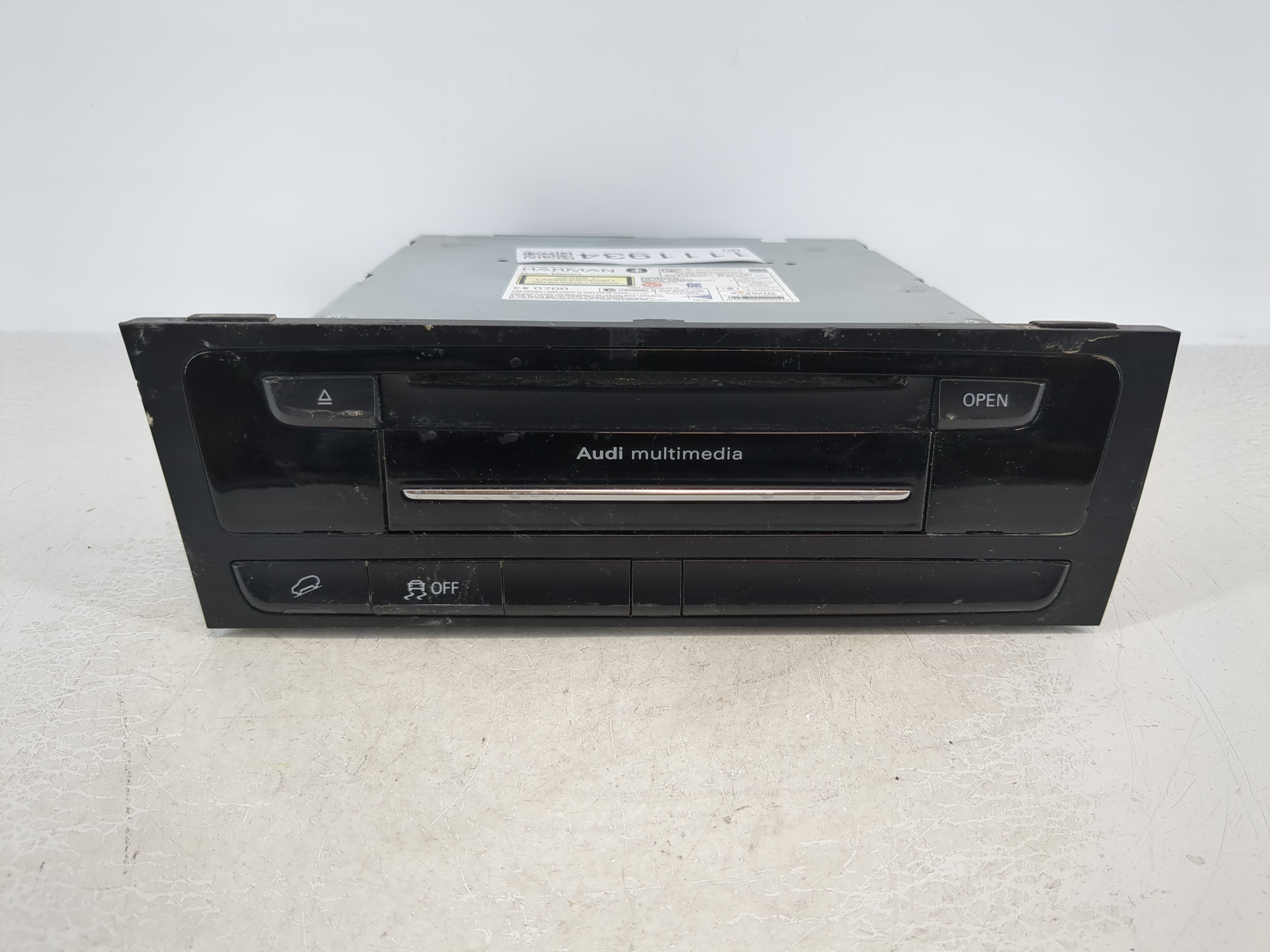 2011-2017 Audi Q5 Am Fm Cd Player Radio Receiver 1111934 - Oemusedautoparts1.com