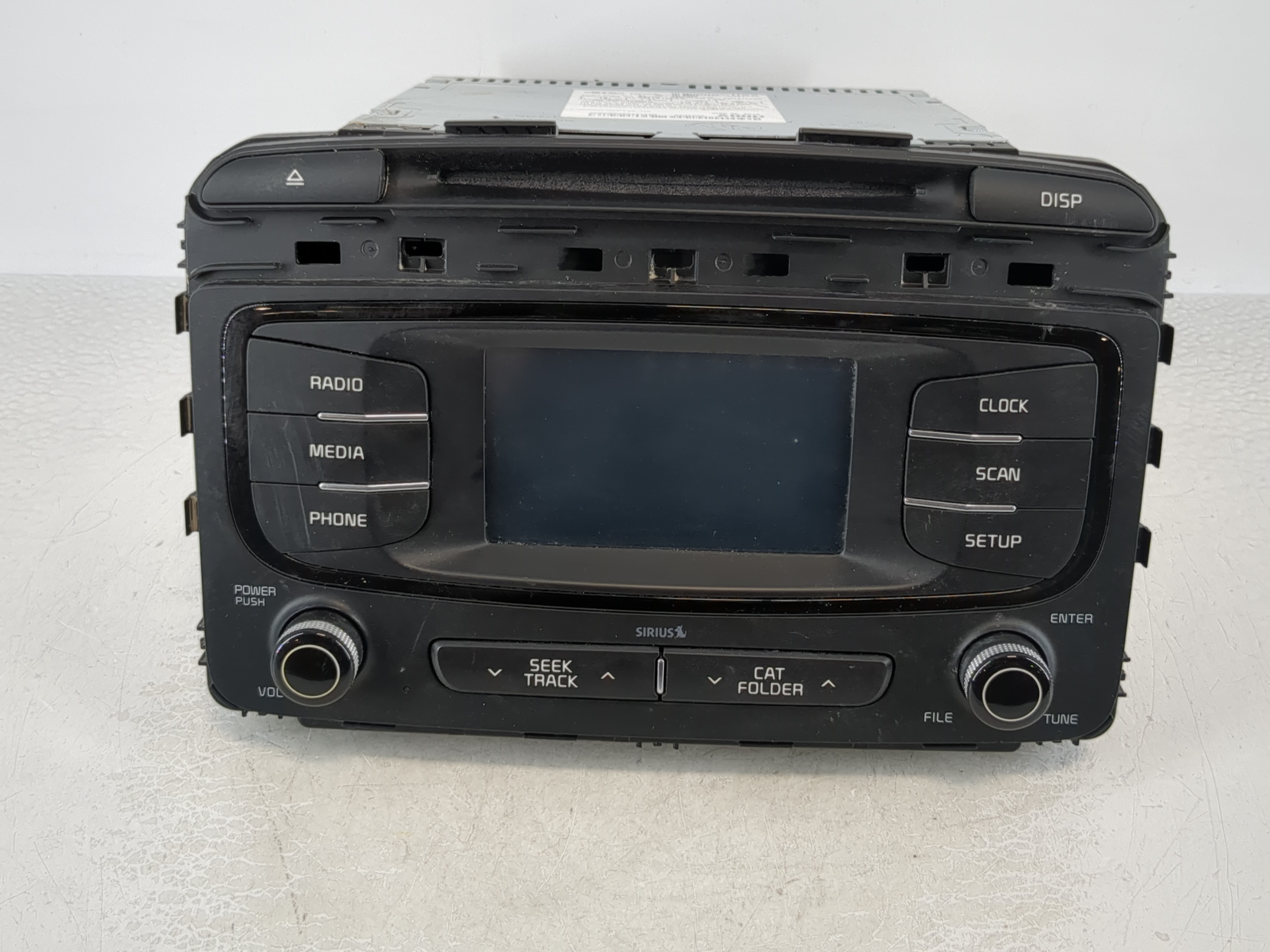 2016-2018 Kia Sorento Am Fm Cd Player Radio Receiver 1111940 - Oemusedautoparts1.com