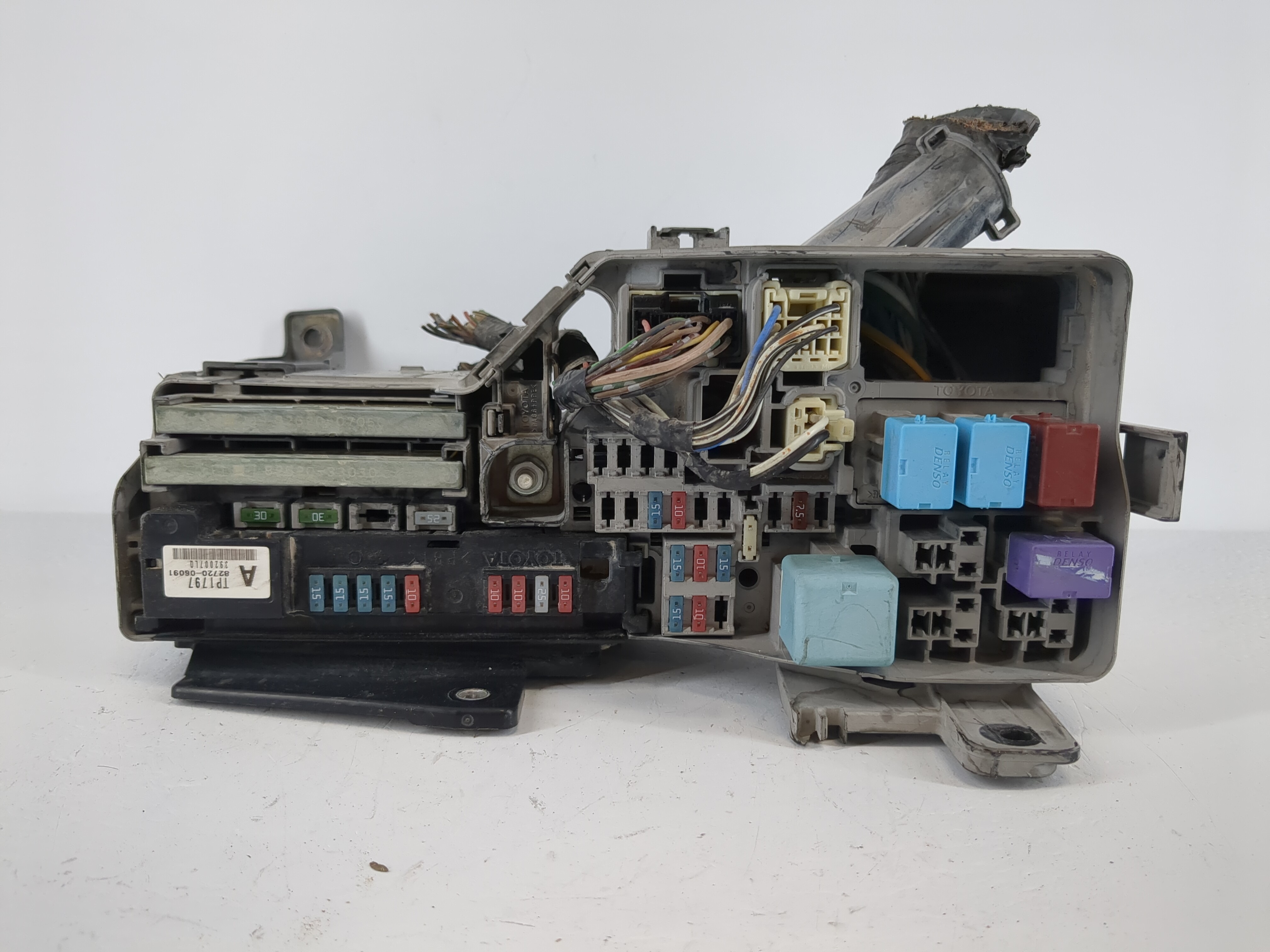 2007-2011 Toyota Camry Fusebox Fuse Box Relay Module 82720-06091 1111954 - Oemusedautoparts1.com