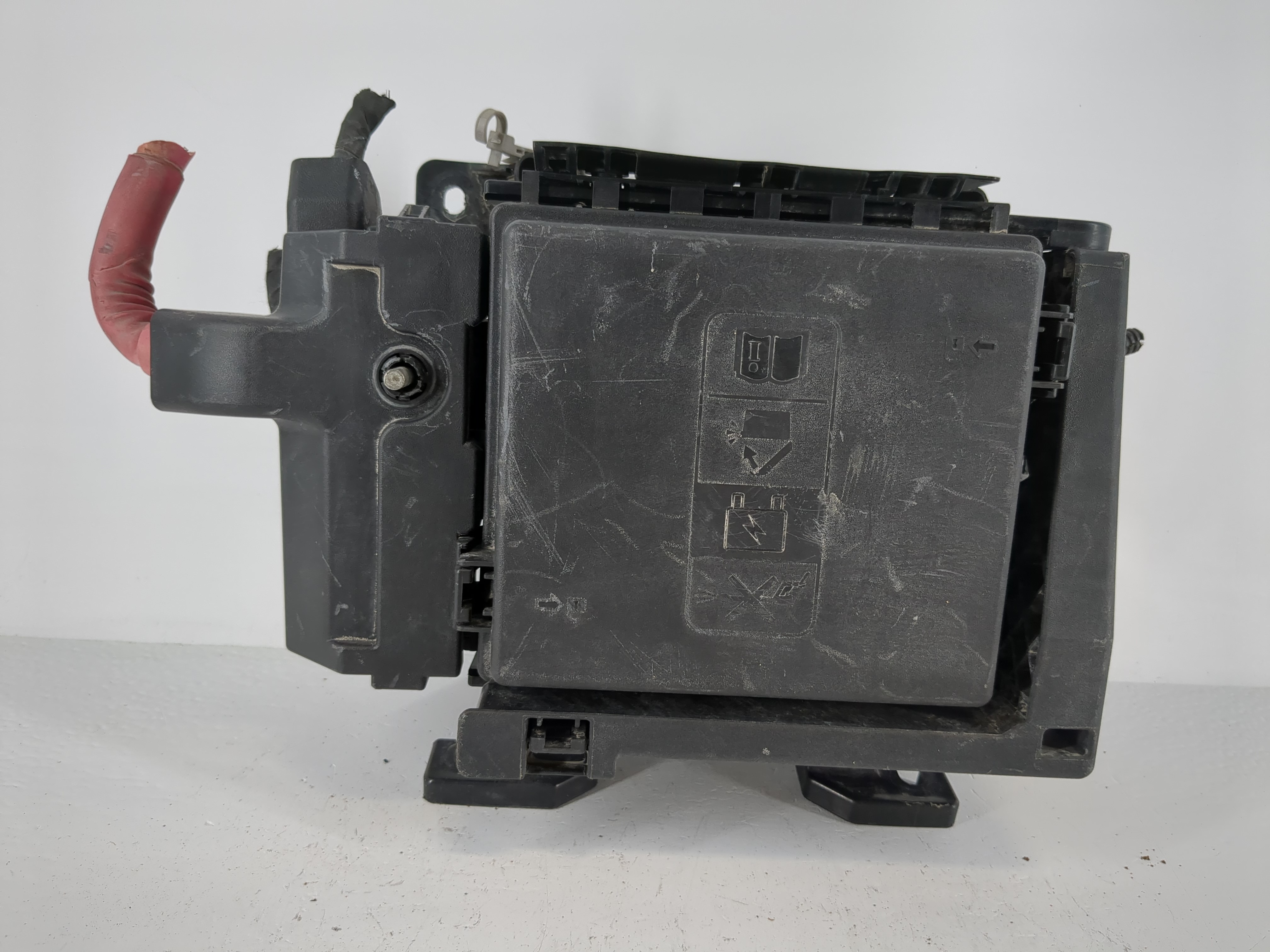 2019-2020 Chevrolet Camaro Fusebox Fuse Box Relay Module 7171-4521-30 1111963 - Oemusedautoparts1.com