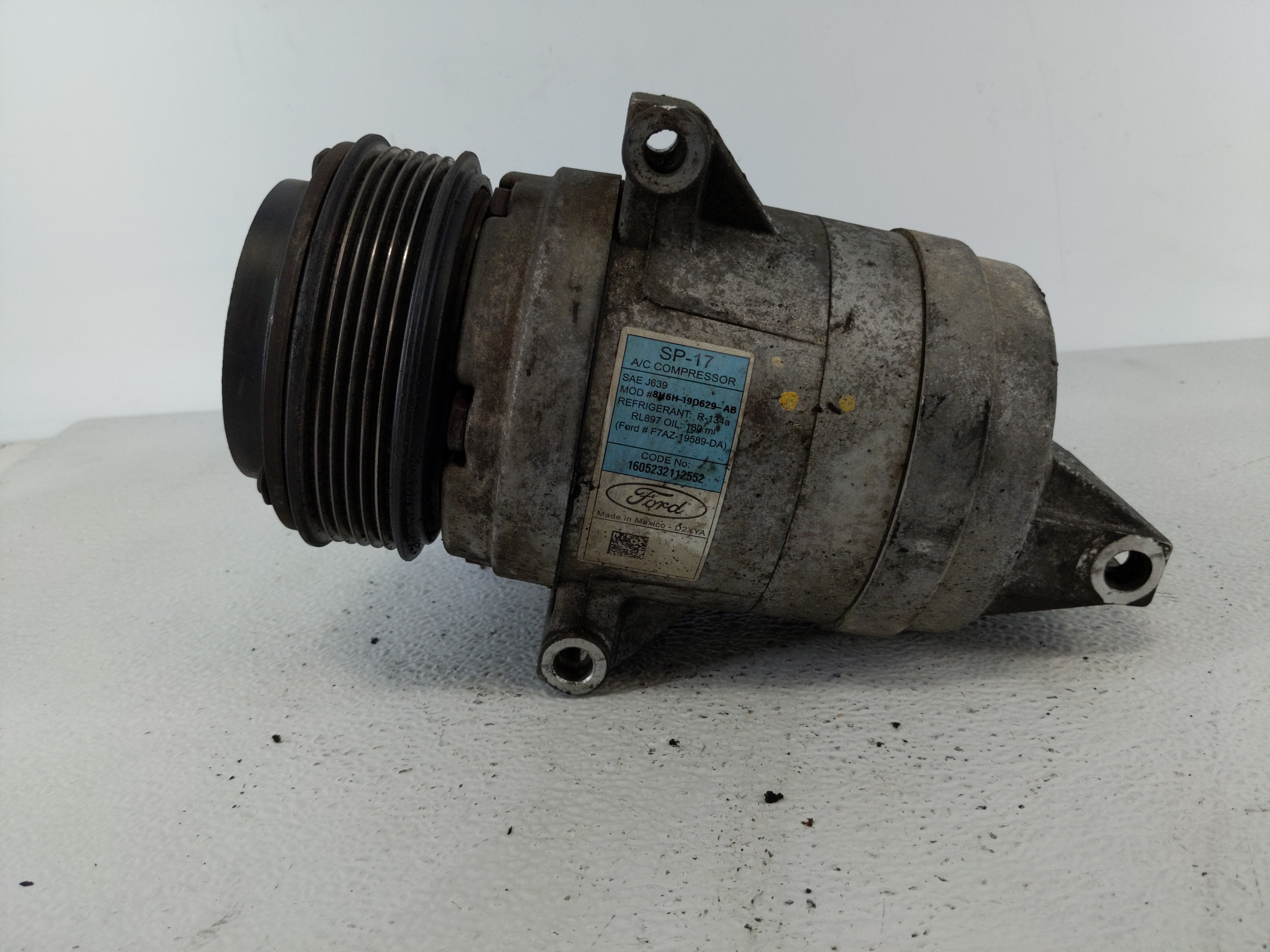 Picture of 2007-2012 Lincoln Mkz Air Conditioning A/c Ac Compressor Oem 1111981