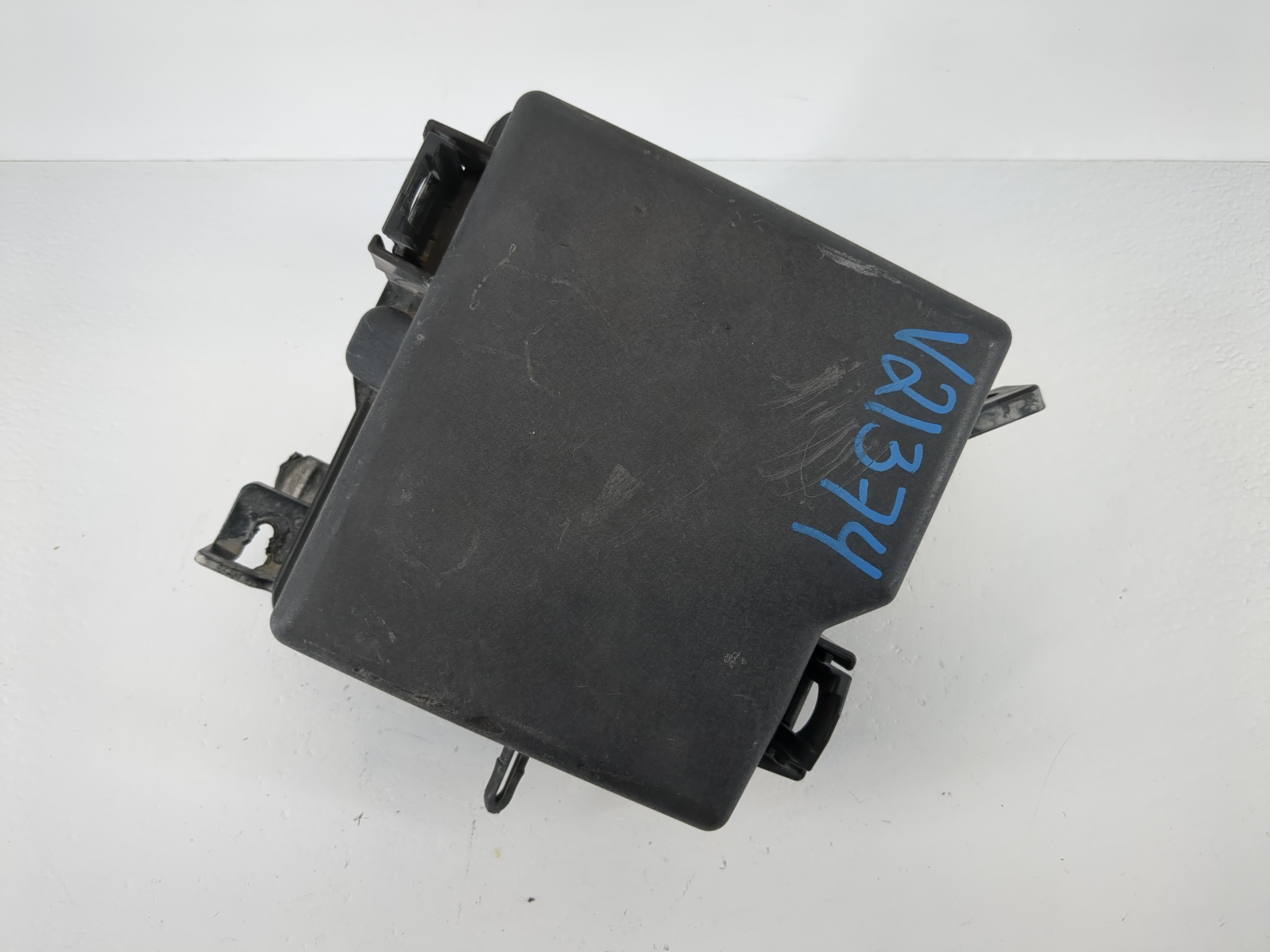 Picture of 2016-2018 Kia Sorento Fusebox Fuse Box Relay Module 91941-c6020 1111987