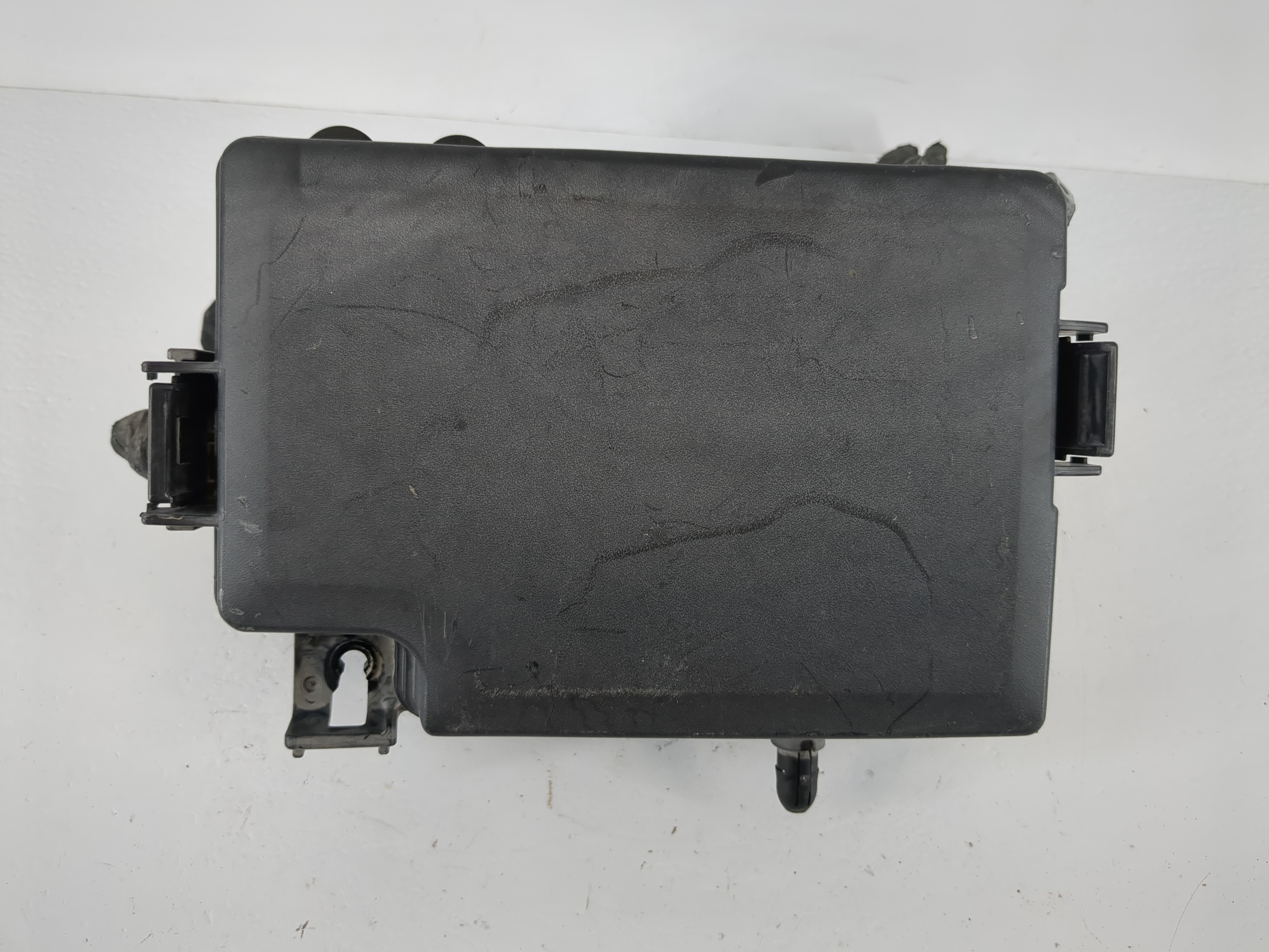 Picture of 2019-2020 Kia Forte Fusebox Fuse Box Relay Module 91431 M7052 1111991
