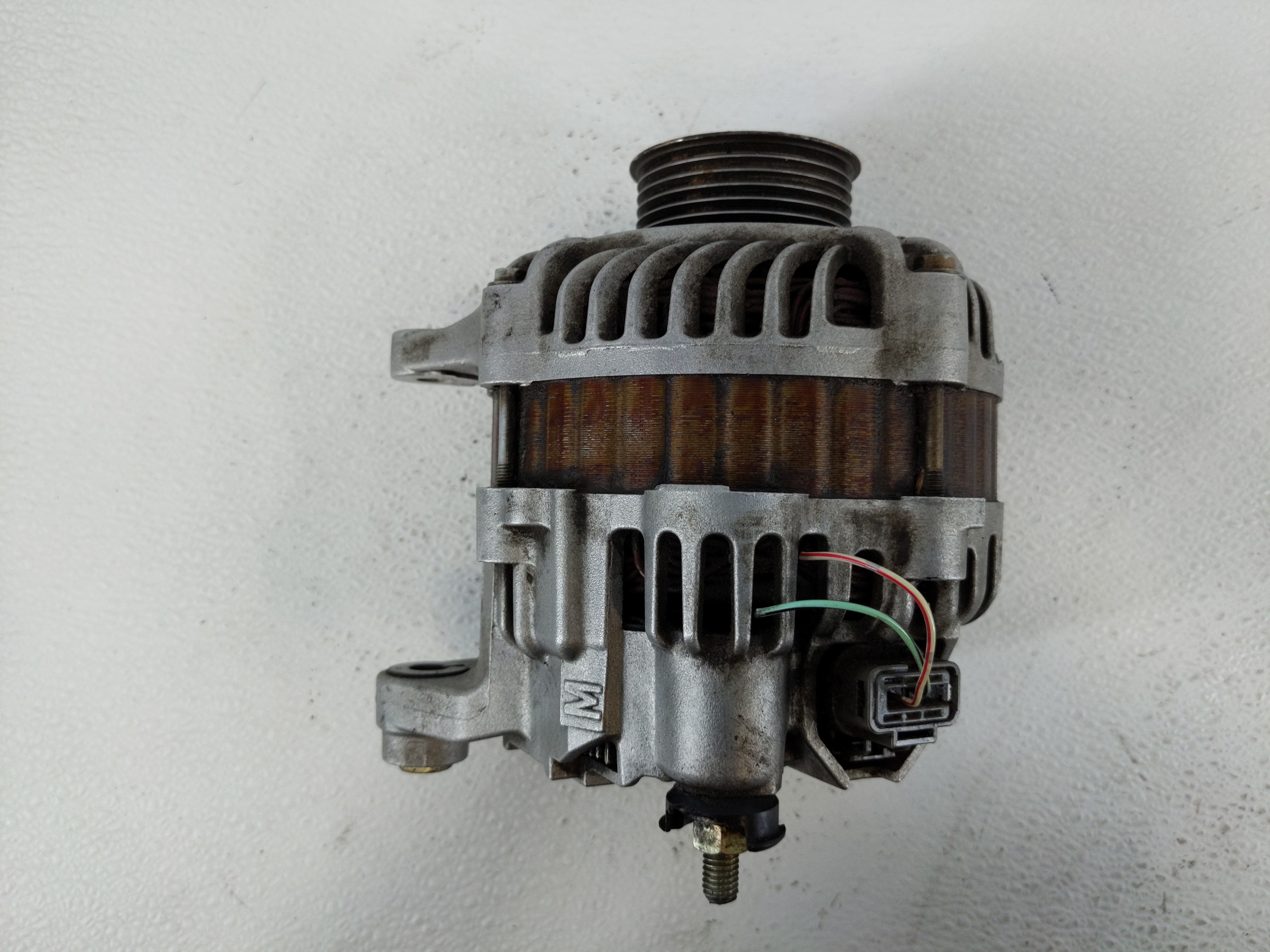 2003-2006 Nissan 350z Alternator Generator Charging Assembly Engine Oem 1112007 - Oemusedautoparts1.com