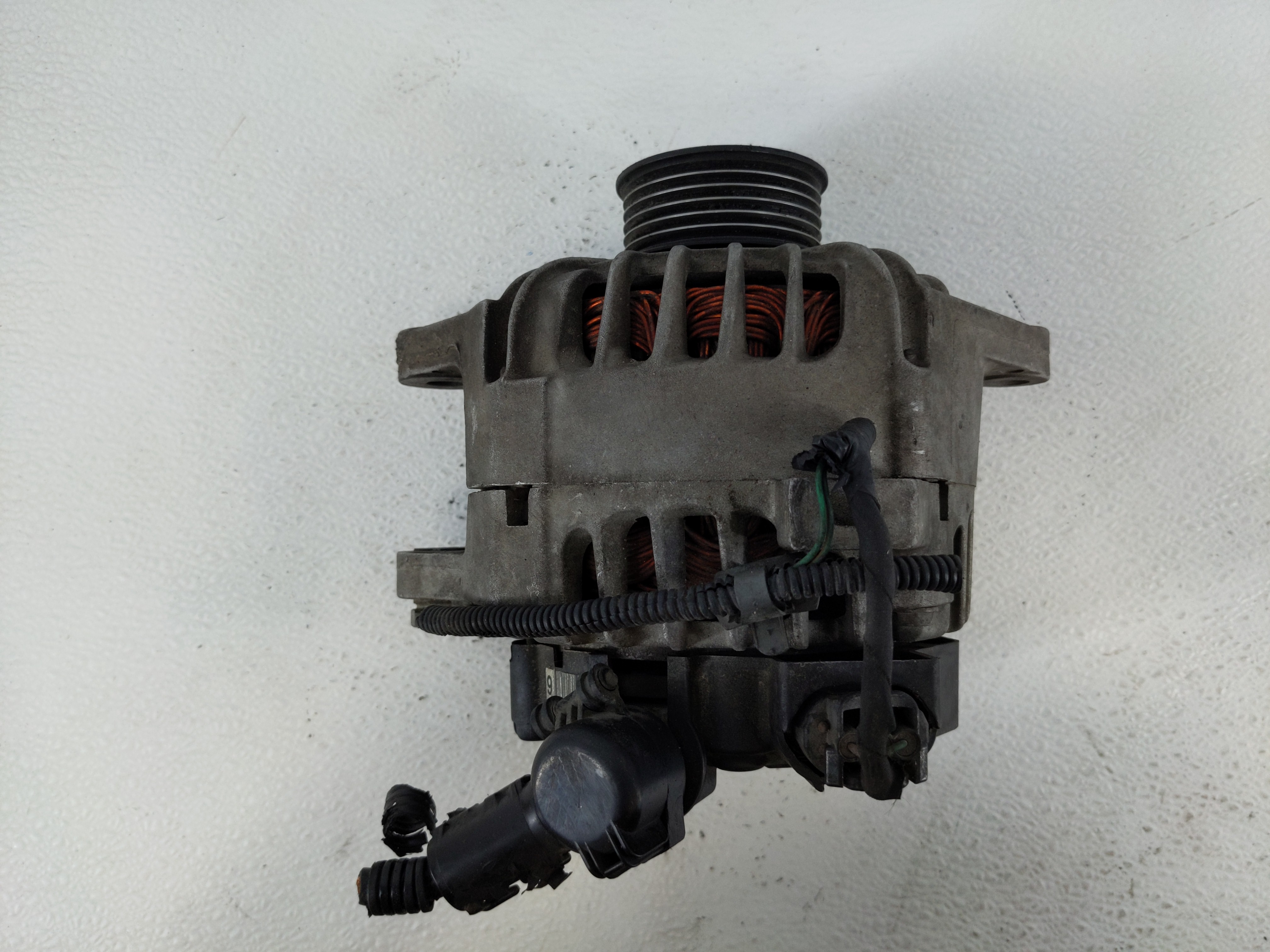 2012-2017 Kia Rio Alternator Generator Charging Assembly Engine Oem 1112009 - Oemusedautoparts1.com