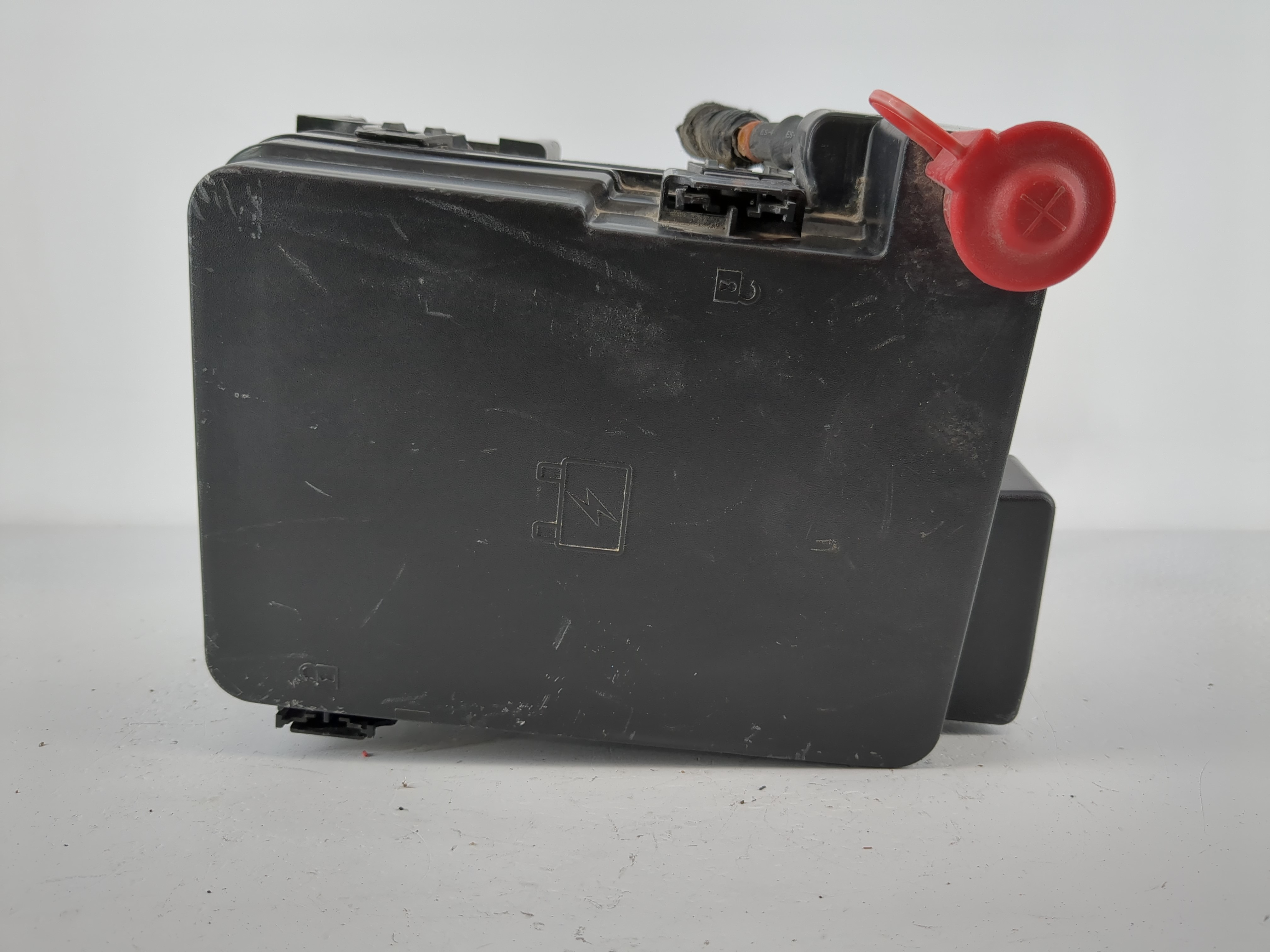 2007-2009 Gmc Yukon Fusebox Fuse Box Relay Module 22865686 1112011 - Oemusedautoparts1.com