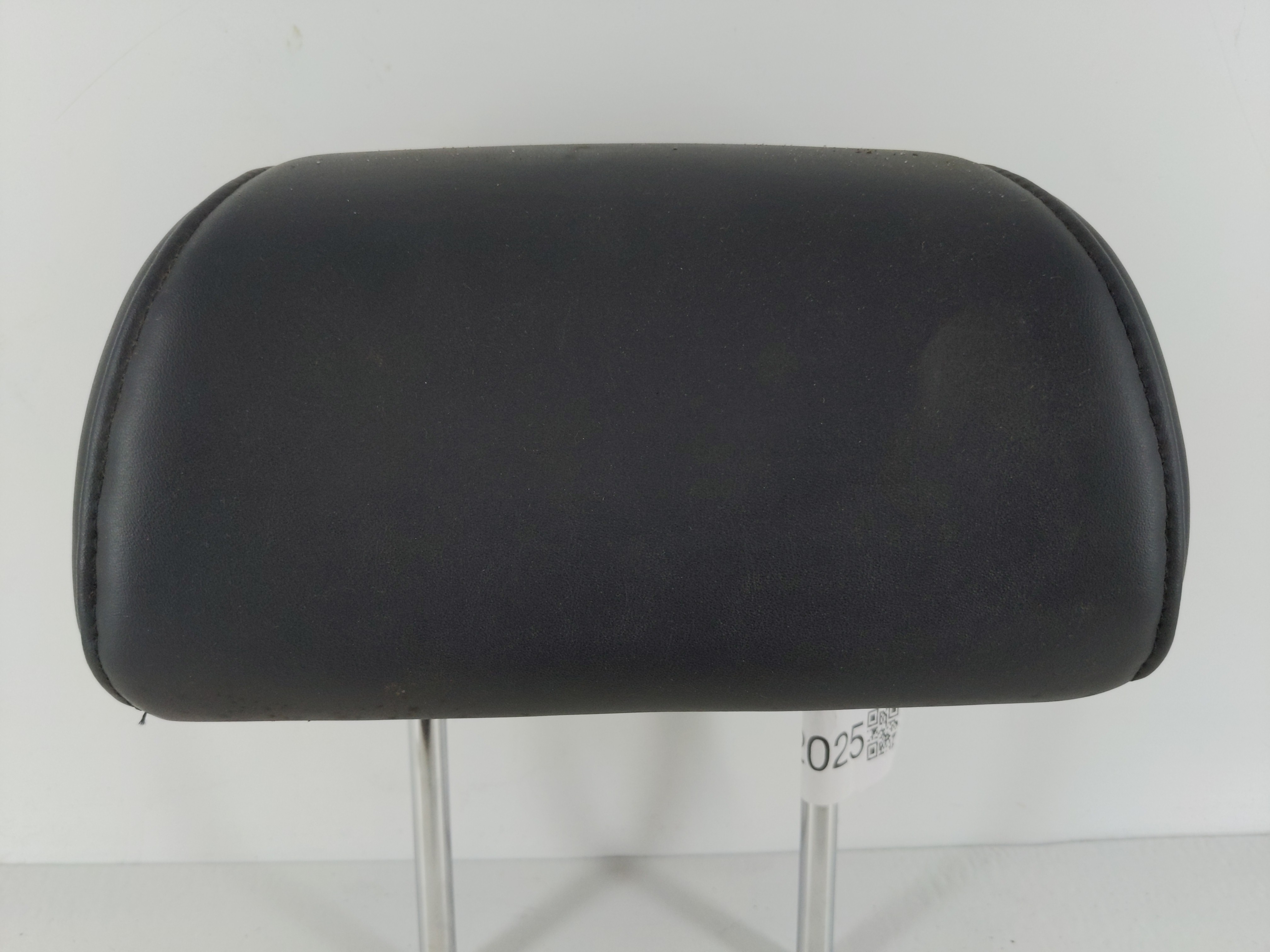 Picture of 2012-2014 Hyundai Azera Headrest Head Rest Rear Seat Black 1112025