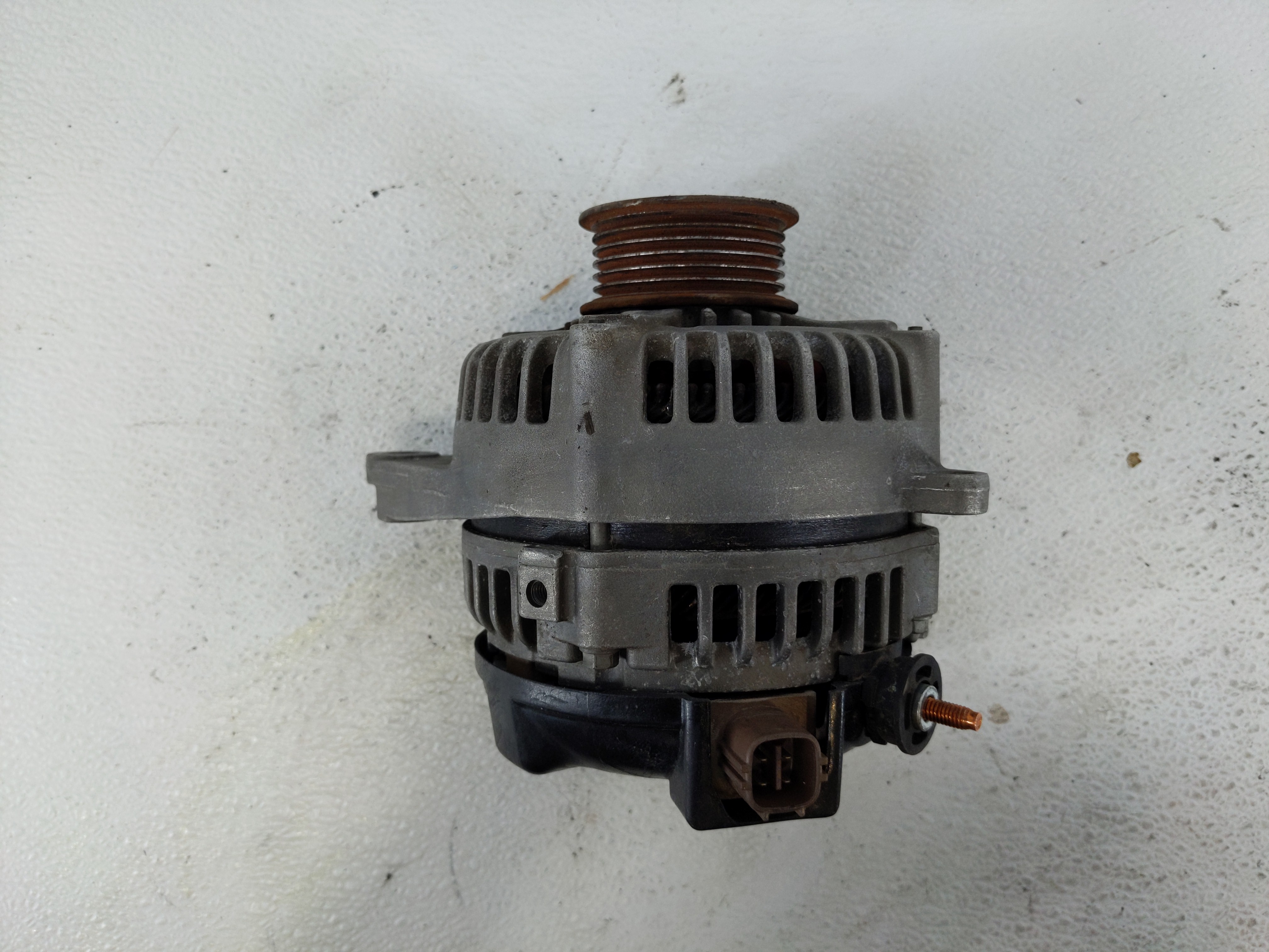 2004-2006 Lexus Es330 Alternator Generator Charging Assembly Engine Oem 1112028 - Oemusedautoparts1.com