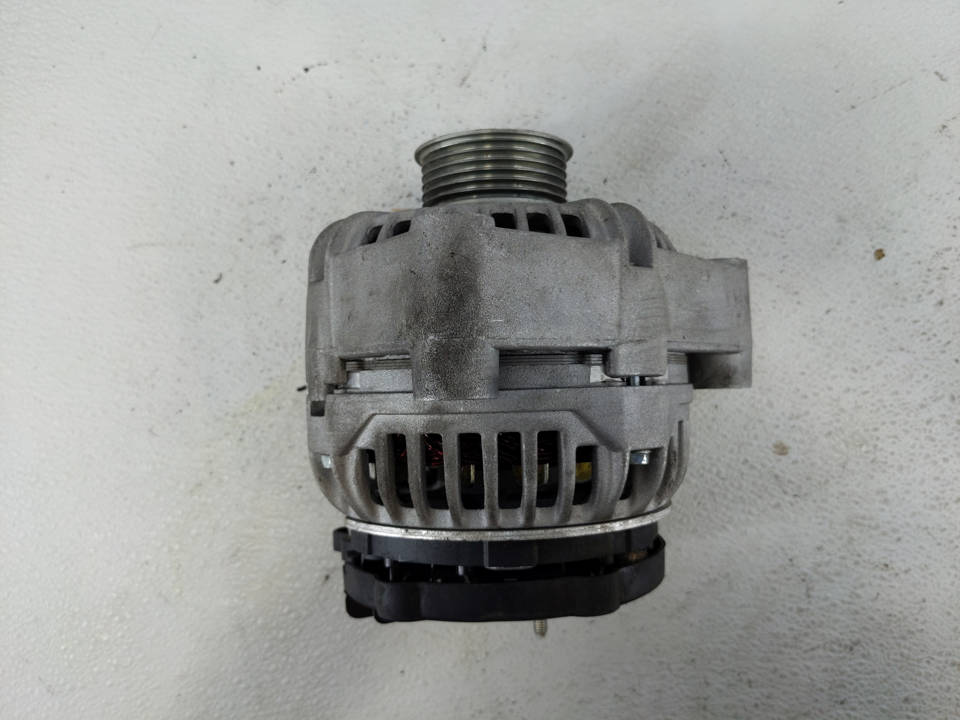 2005 Chevrolet Tahoe Alternator Generator Charging Assembly Engine Oem 1112032 - Oemusedautoparts1.com