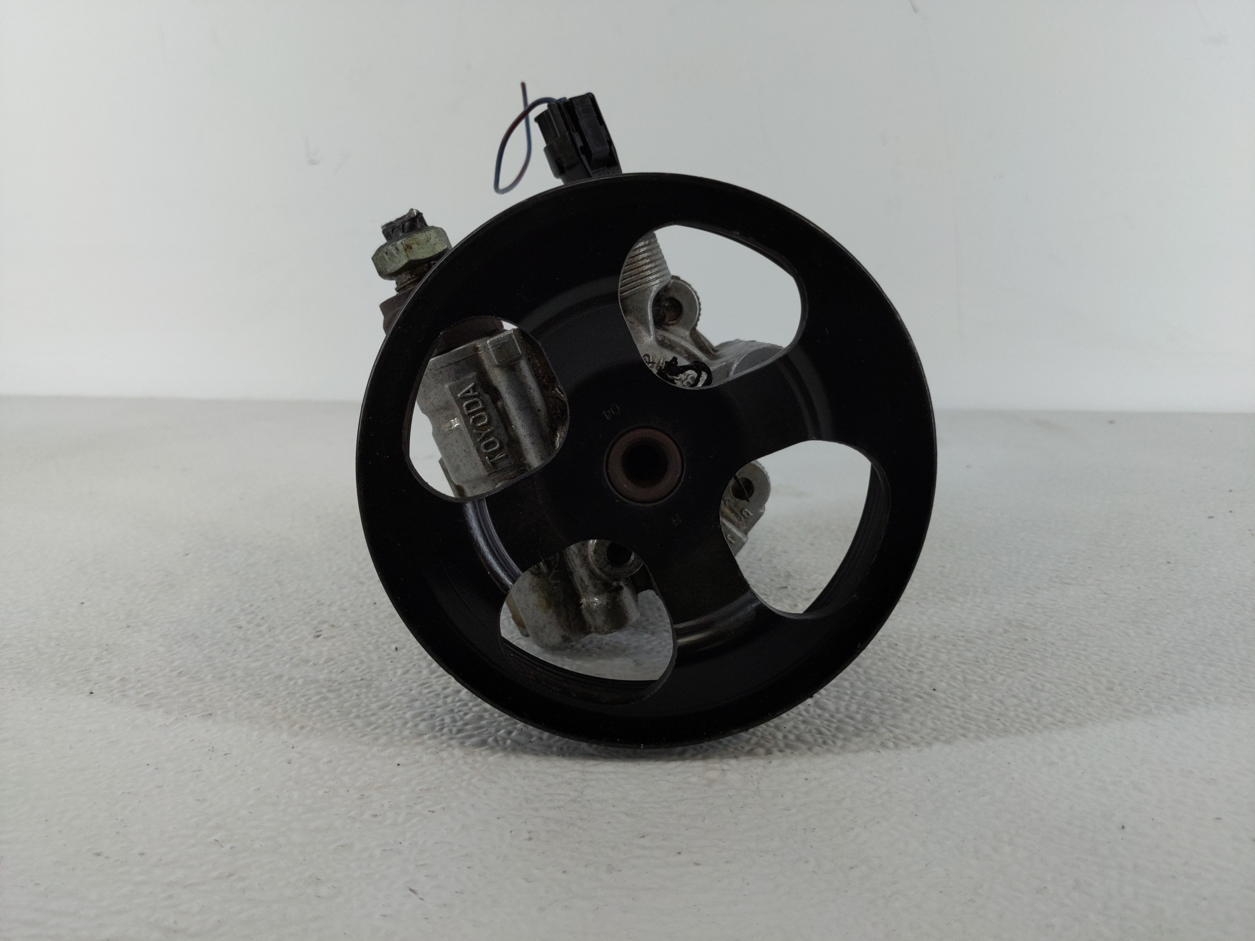 2003-2008 Toyota Corolla Power Steering Column Pump Oem 1112069 - Oemusedautoparts1.com