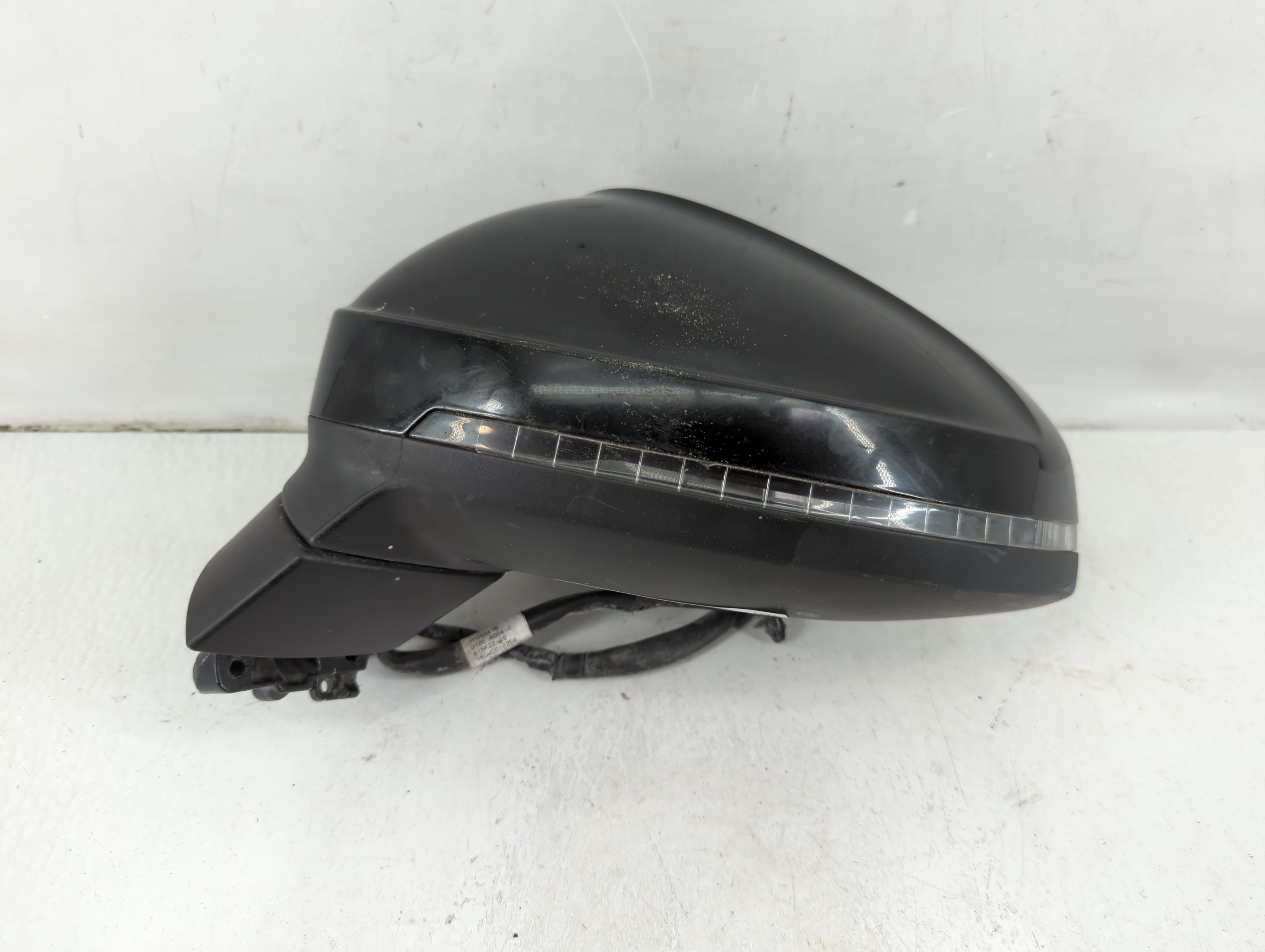 2017-2019 Audi A4 Driver Left Side View Power Door Mirror Black 1112111 - Oemusedautoparts1.com