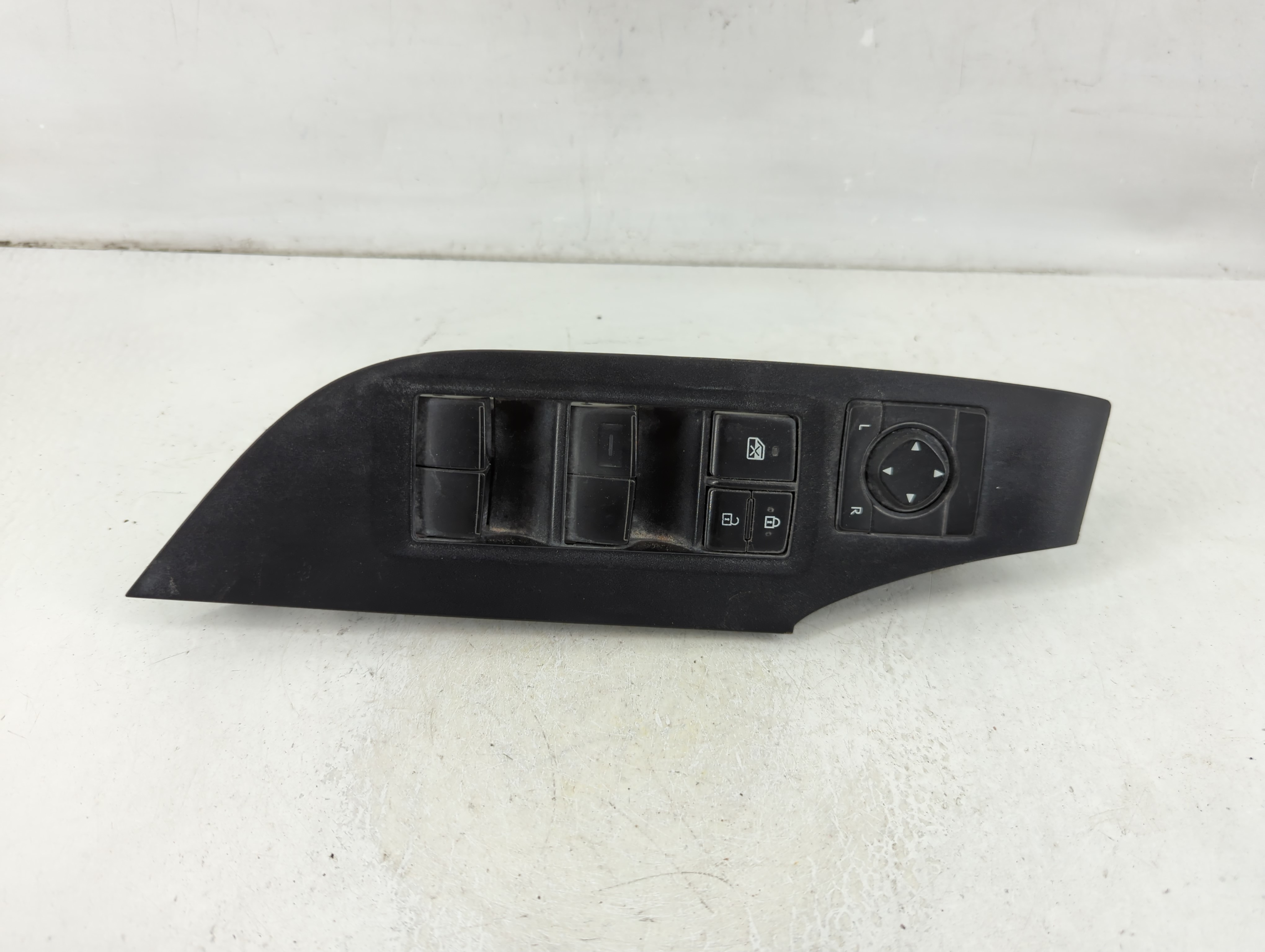 2019-2020 Toyota Rav4 Driver Left Door Master Power Window Switch 1112147 - Oemusedautoparts1.com