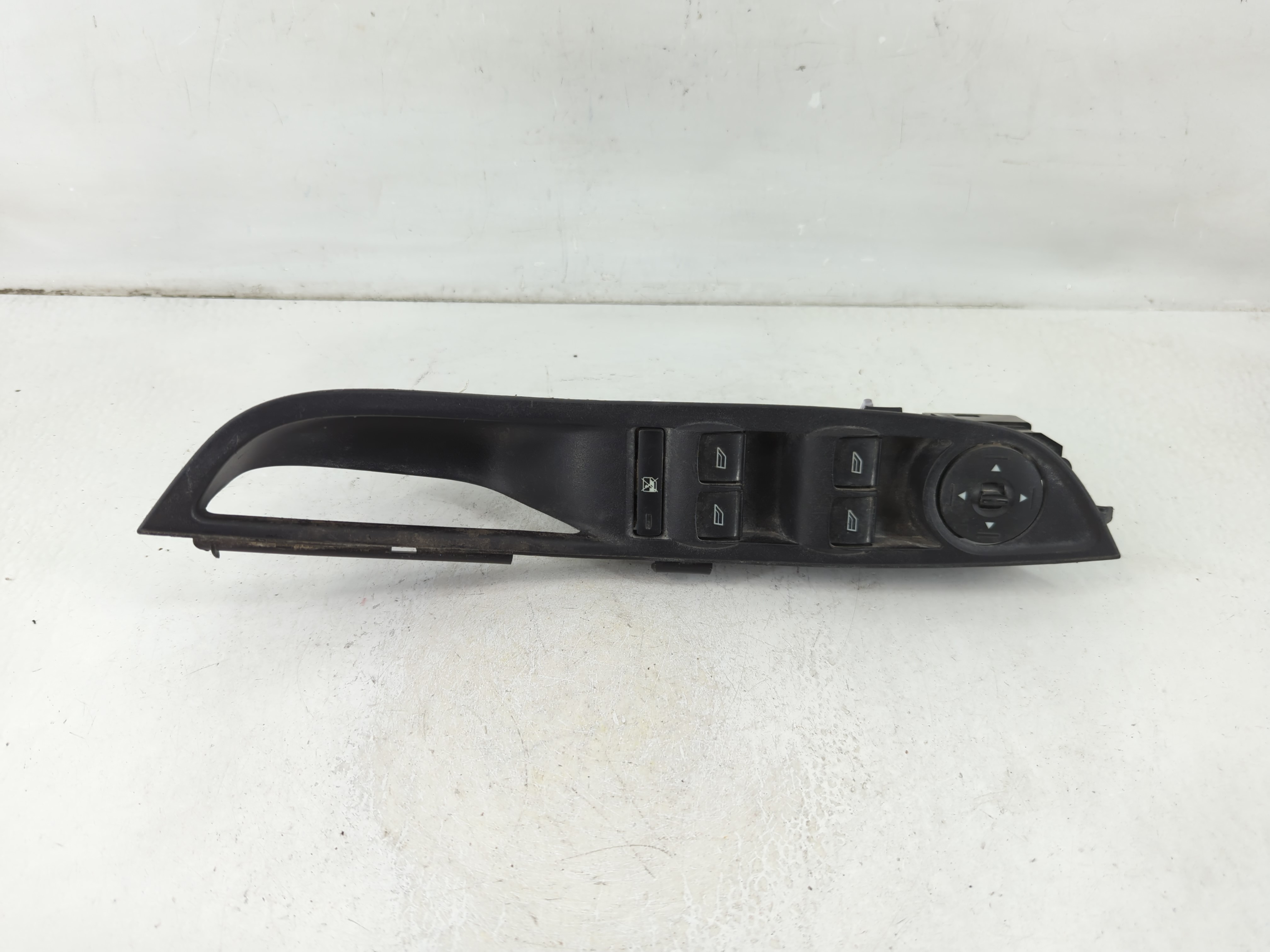 2012-2018 Ford Focus Driver Left Door Master Power Window Switch 1112152 - Oemusedautoparts1.com