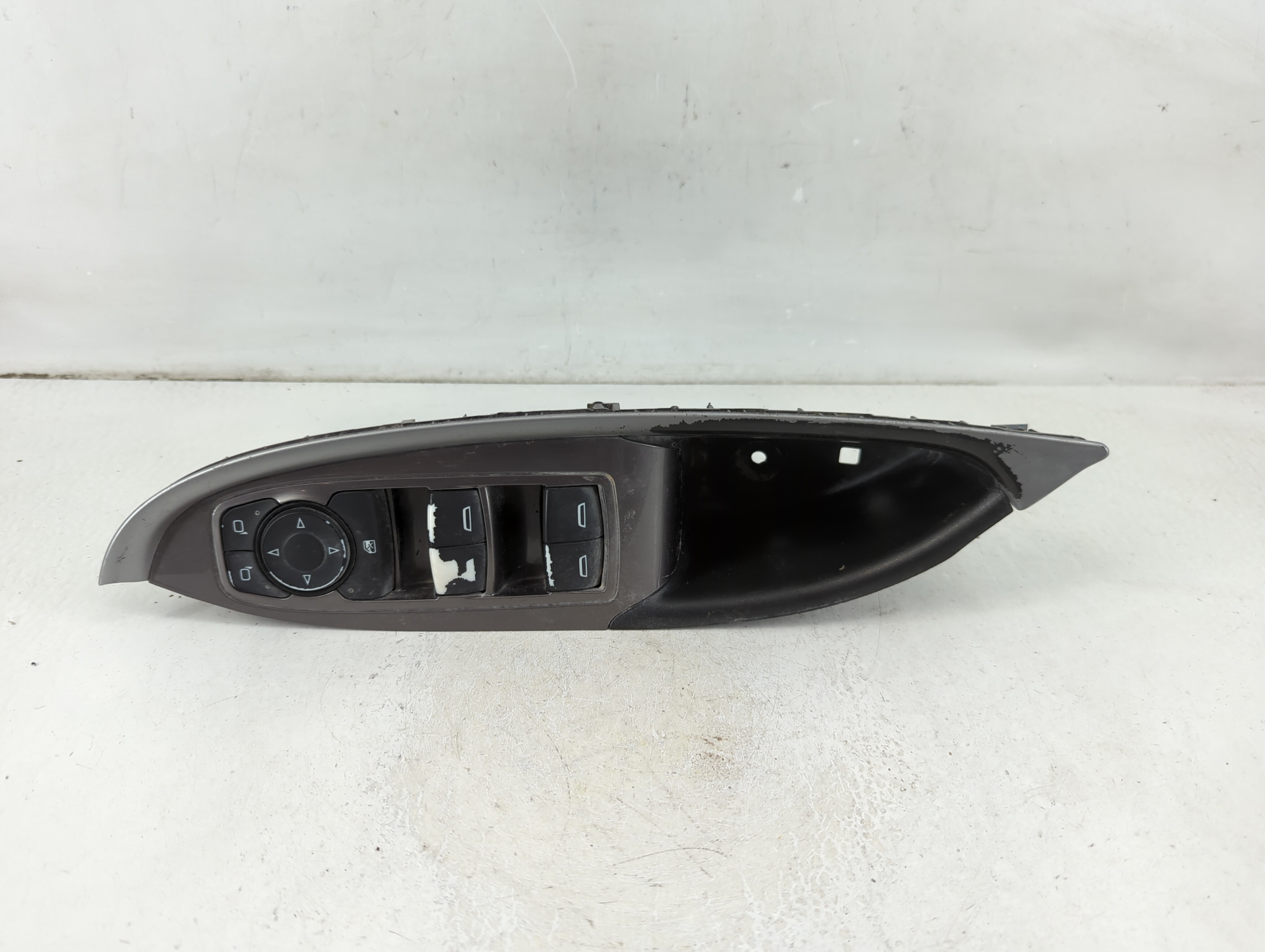 2016-2021 Chevrolet Malibu Driver Left Door Master Power Window Switch 1112166 - Oemusedautoparts1.com