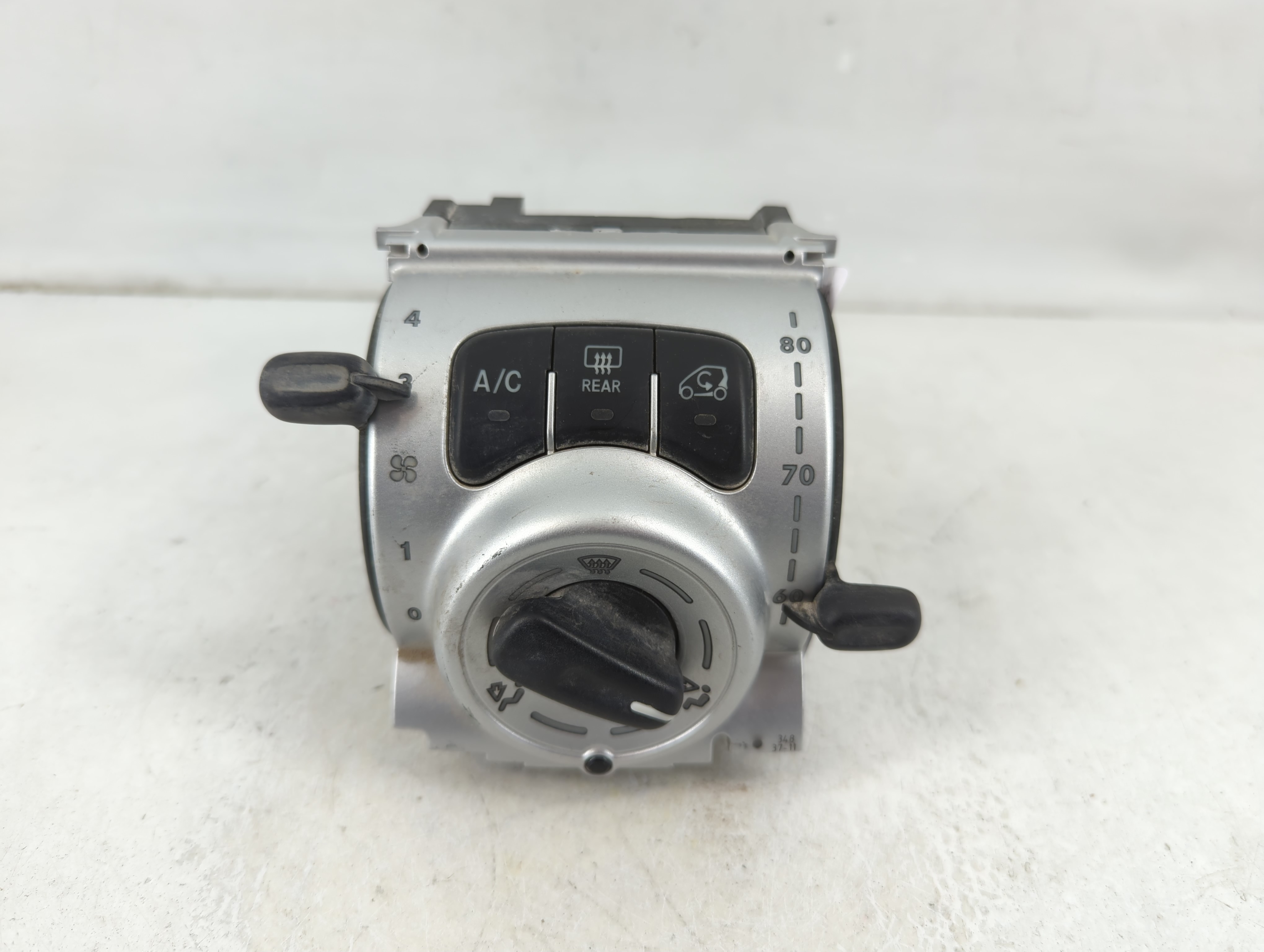 Picture of 2012 Smart Fortwo Ac Heater Climate Control E2796007|5hb 009187-56 1112174