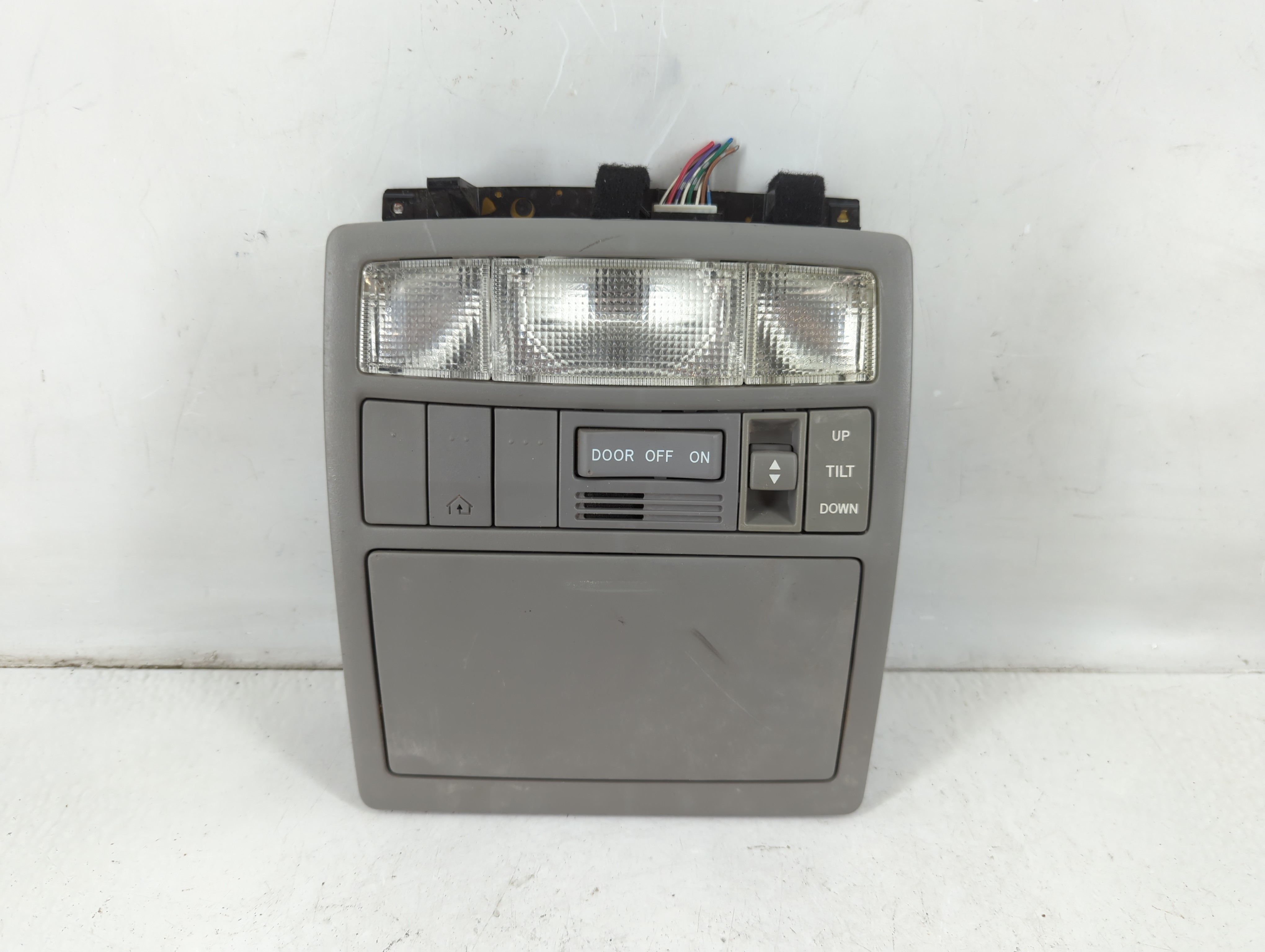 2008 Toyota Camry Overhead Roof Console 1112182 - Oemusedautoparts1.com