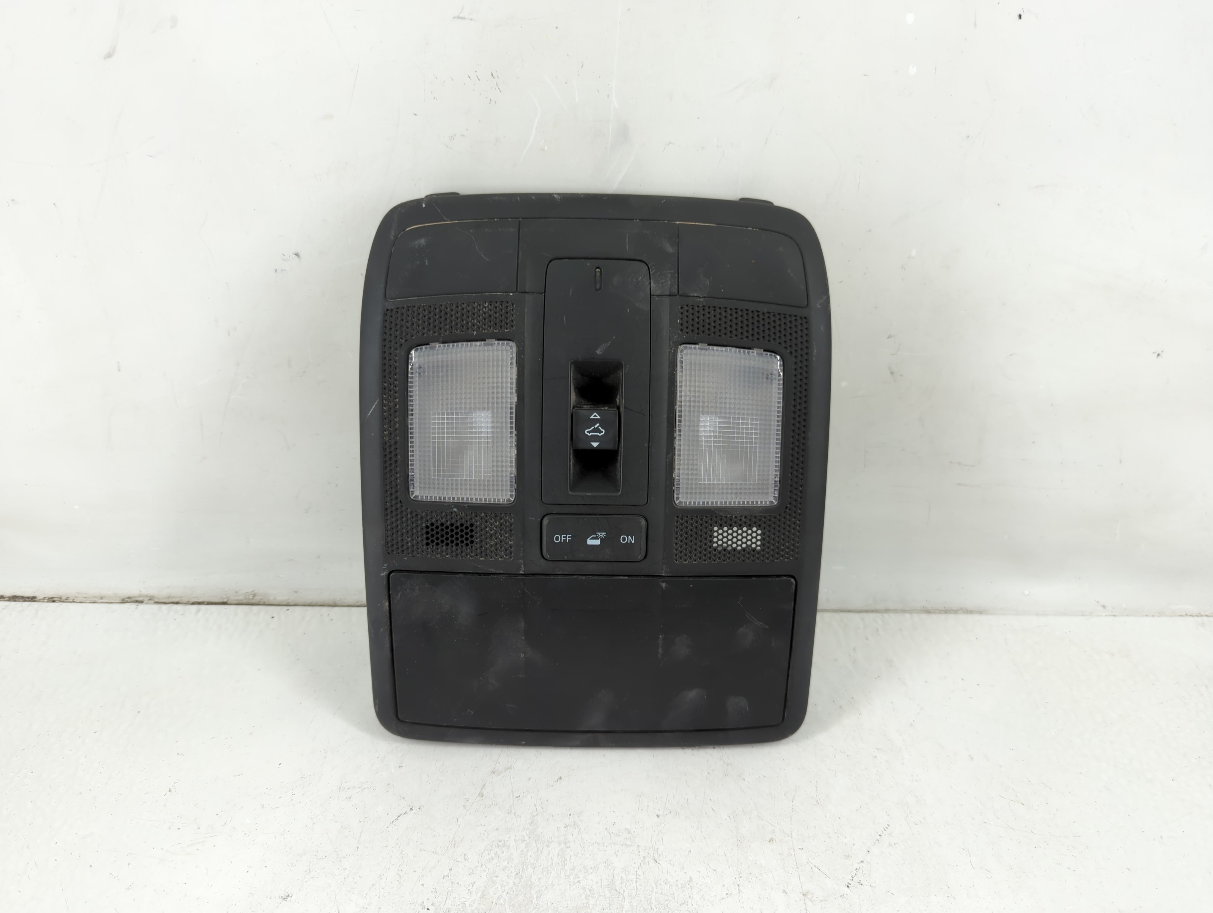 2021 Mazda Cx-9 Overhead Roof Console 1112192 - Oemusedautoparts1.com