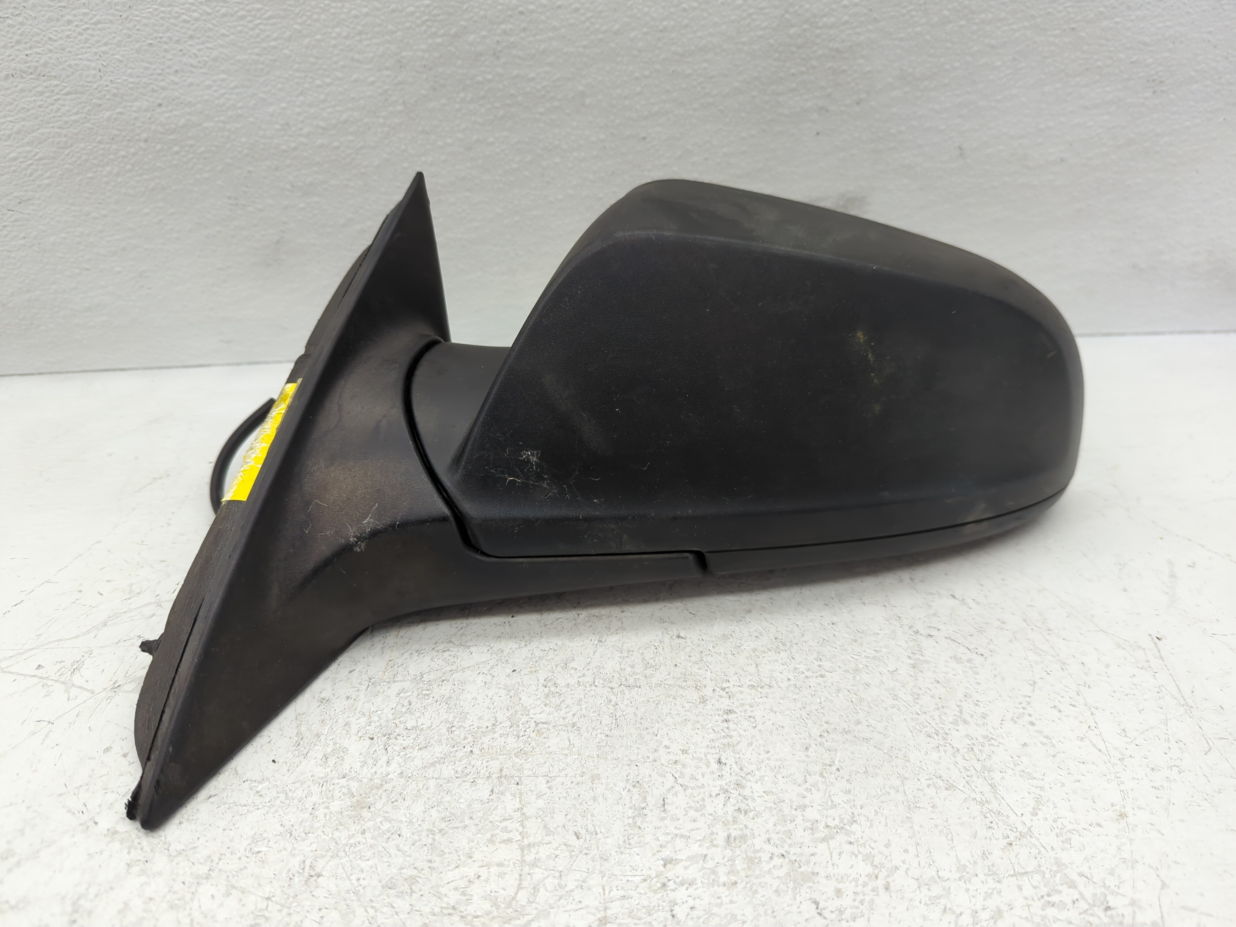 Picture of 2008-2012 Chevrolet Malibu Driver Left Side View Power Door Mirror Black 1112220