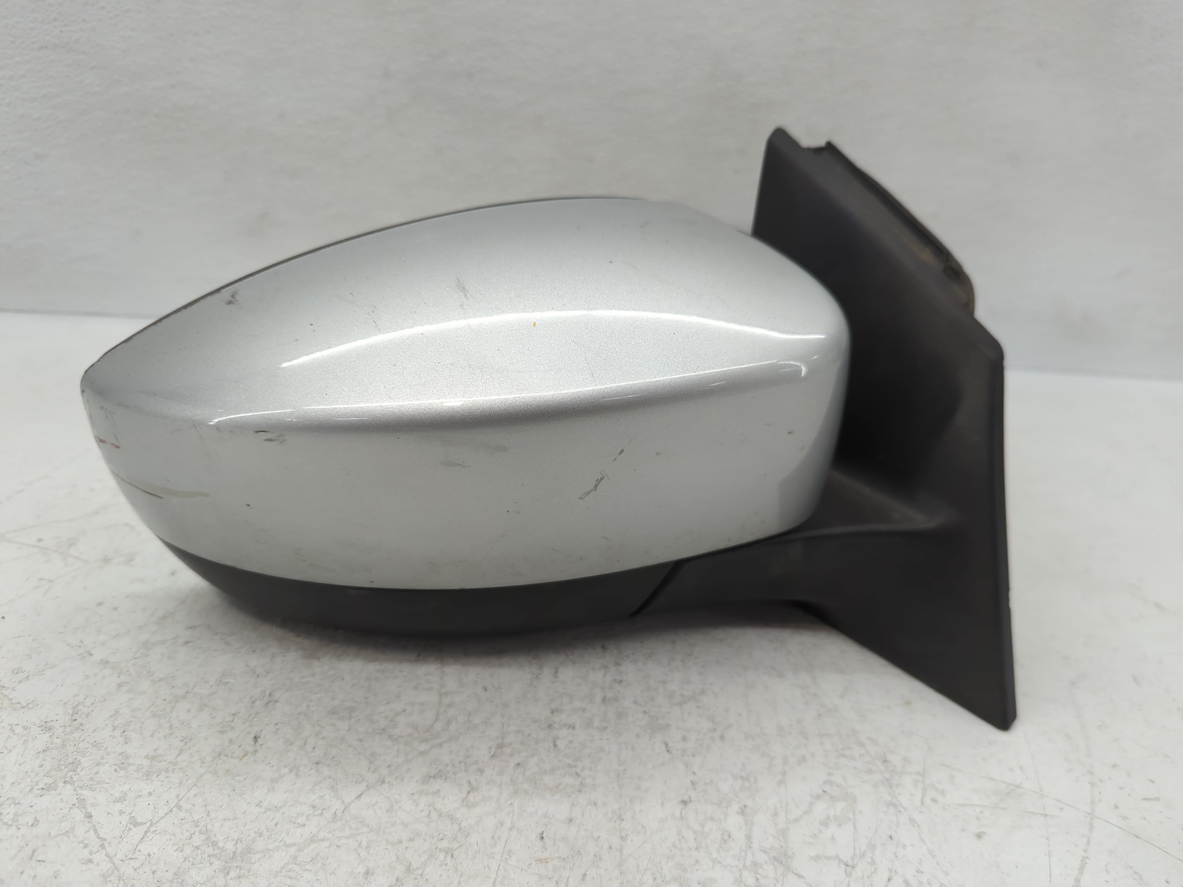 Picture of 2015-2018 Ford Focus Passenger Right Side View Power Door Mirror Silver 1112229