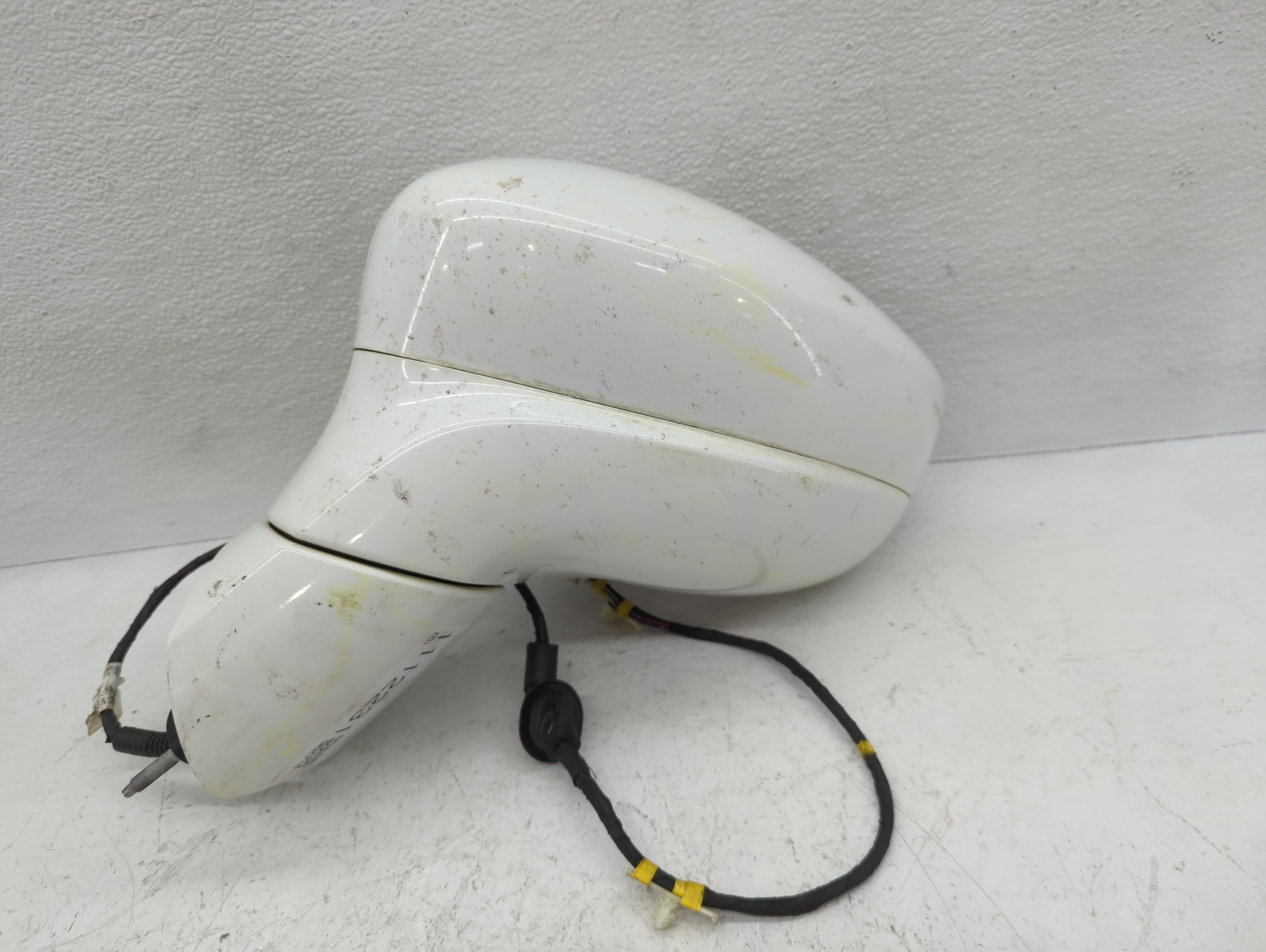 2017-2019 Chrysler Pacifica Driver Left Side View Power Door Mirror 1112231 - Oemusedautoparts1.com