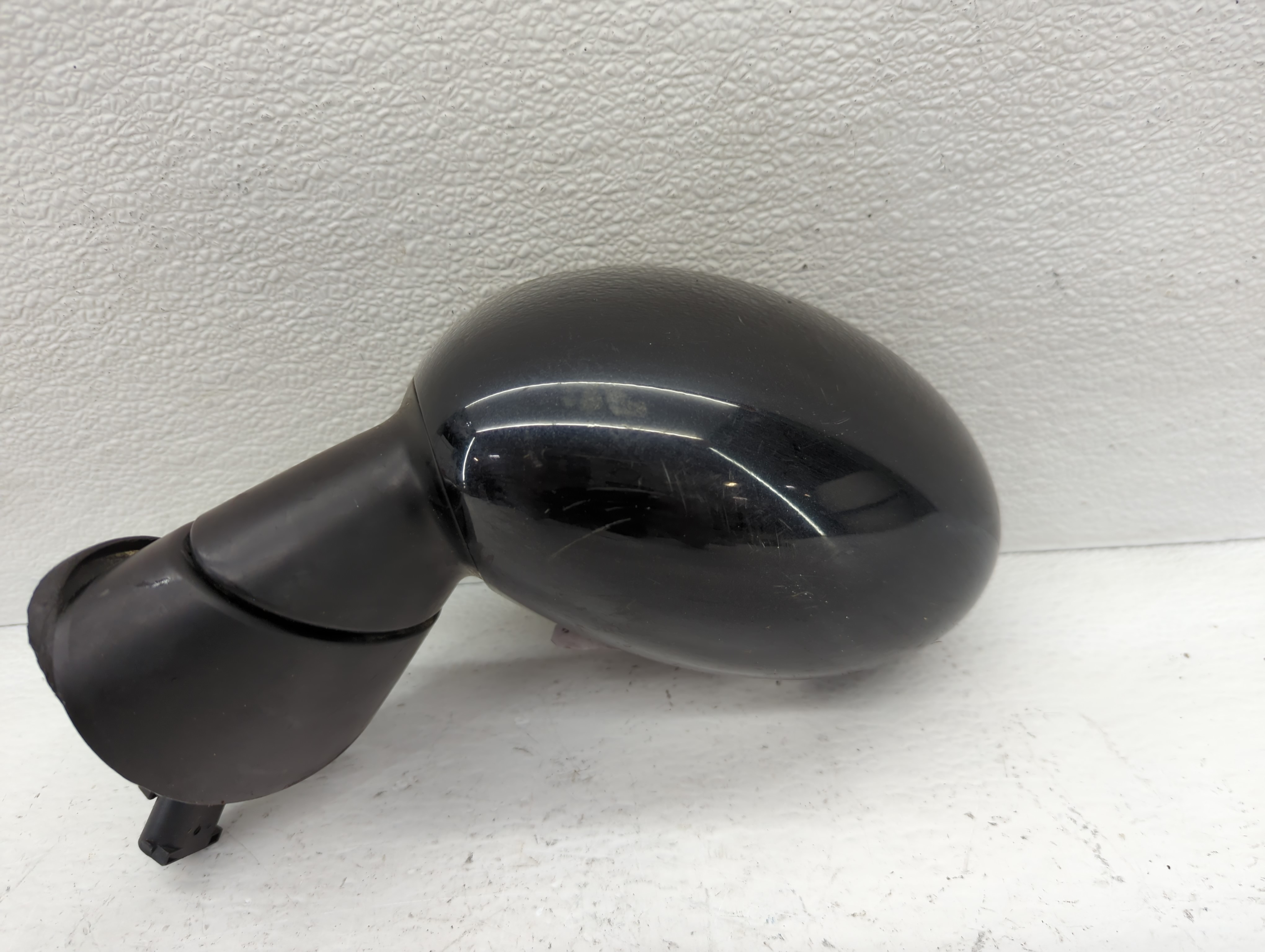 2007 Mini Cooper Driver Left Side View Power Door Mirror Black 1112243 - Oemusedautoparts1.com