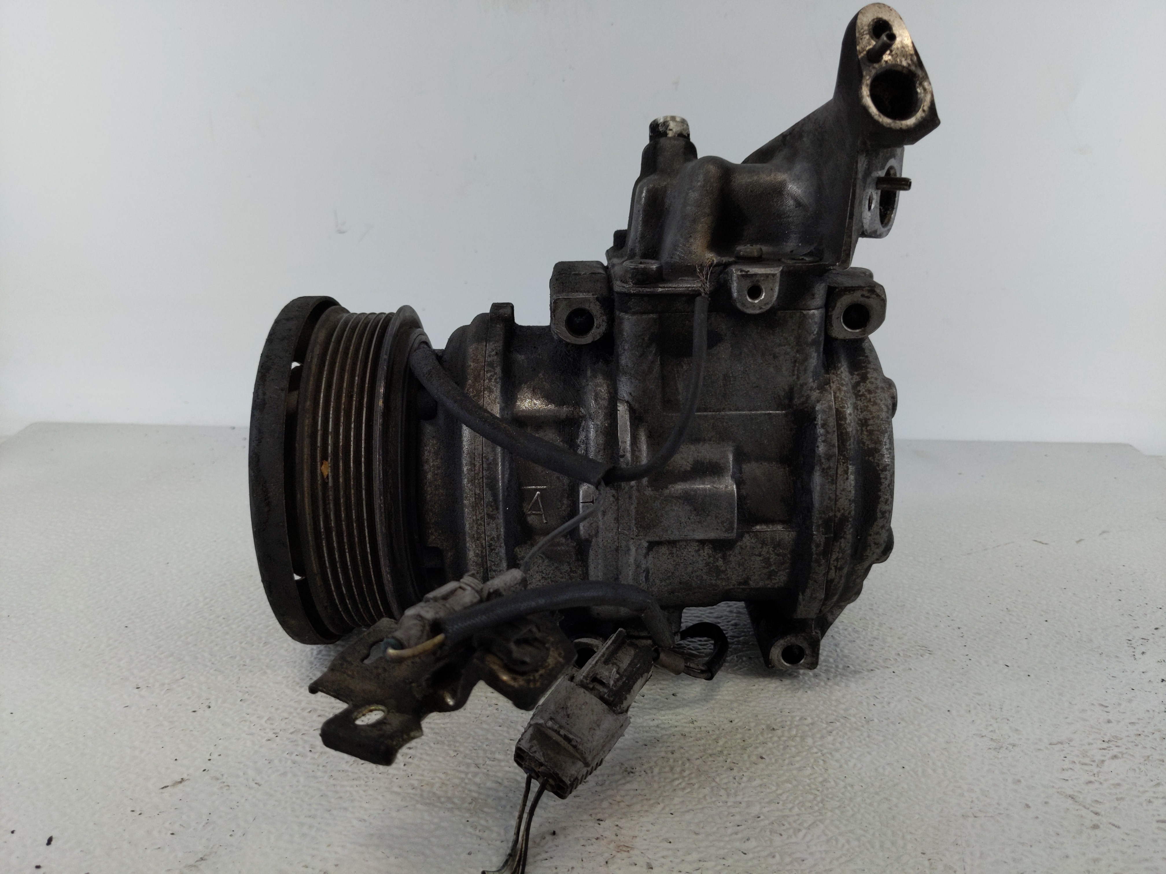 1998-2000 Toyota Sienna Air Conditioning A/c Ac Compressor Oem 1112268 - Oemusedautoparts1.com