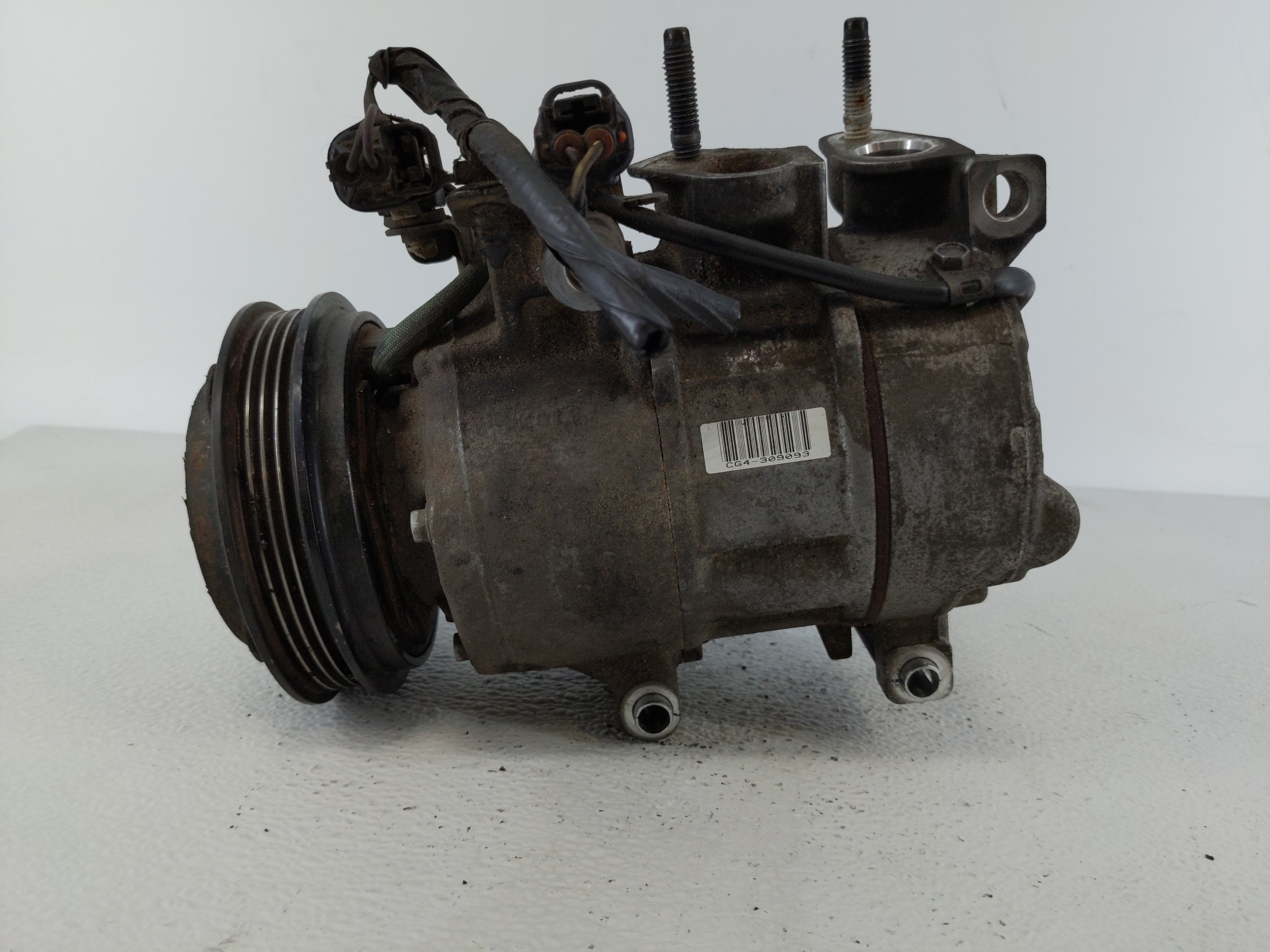 2014-2018 Ford Focus Air Conditioning A/c Ac Compressor Oem 1112287 - Oemusedautoparts1.com