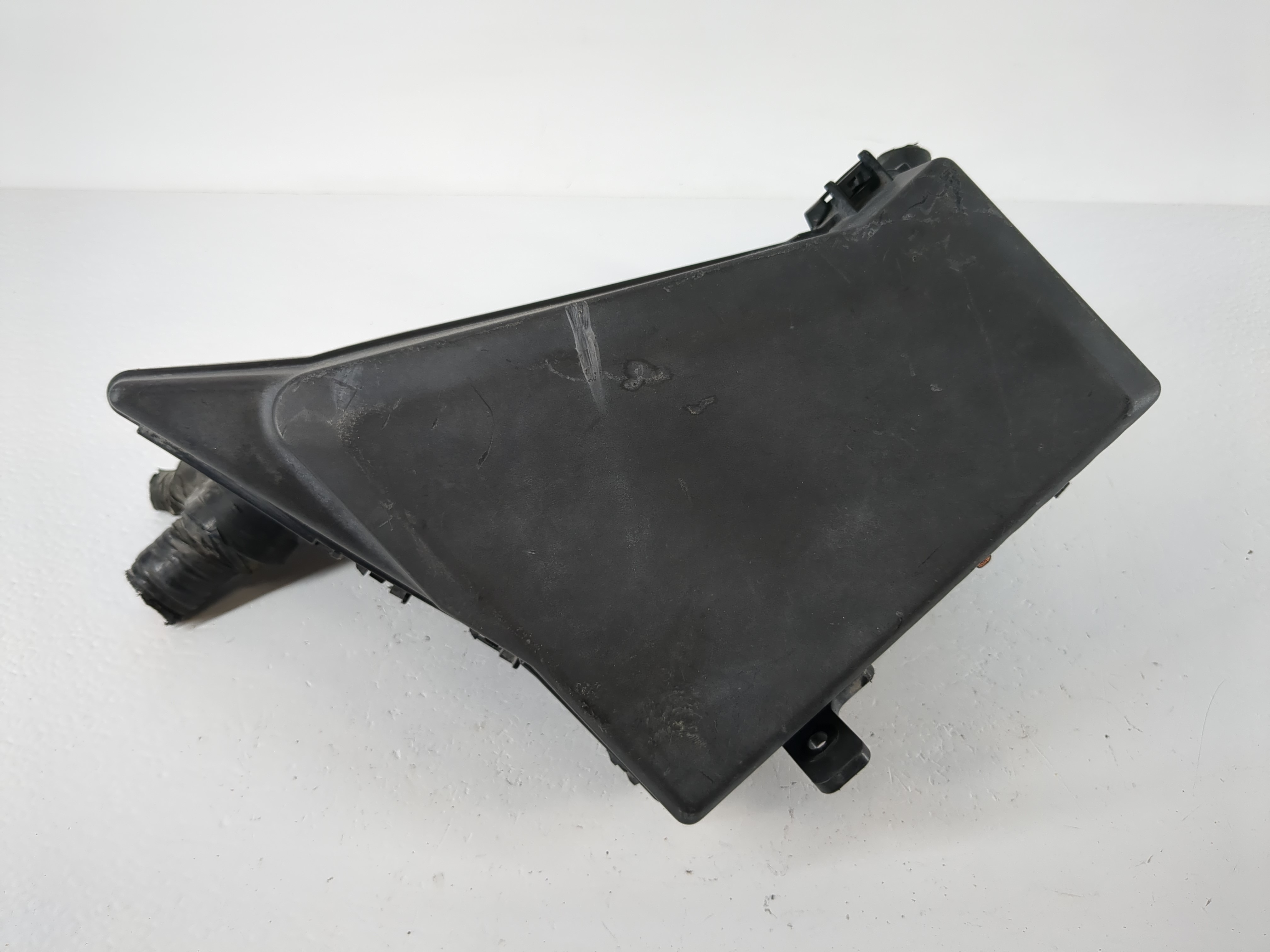 Picture of 2010-2014 Subaru Impreza Fusebox Fuse Box Relay Module Mb100200b 1112300