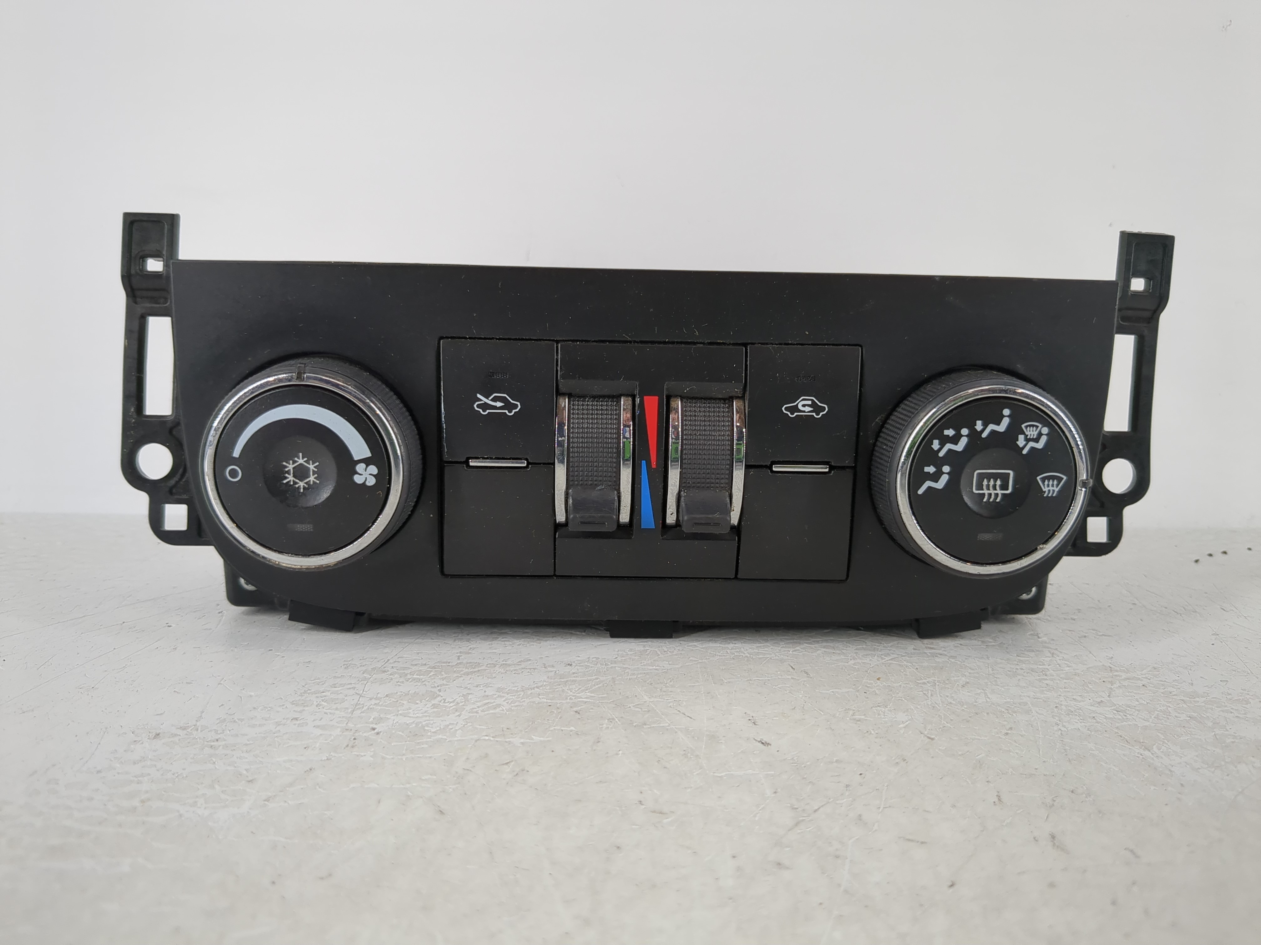 2011-2011 Chevrolet Impala Ac Heater Climate Control 20972894 1112304 - Oemusedautoparts1.com