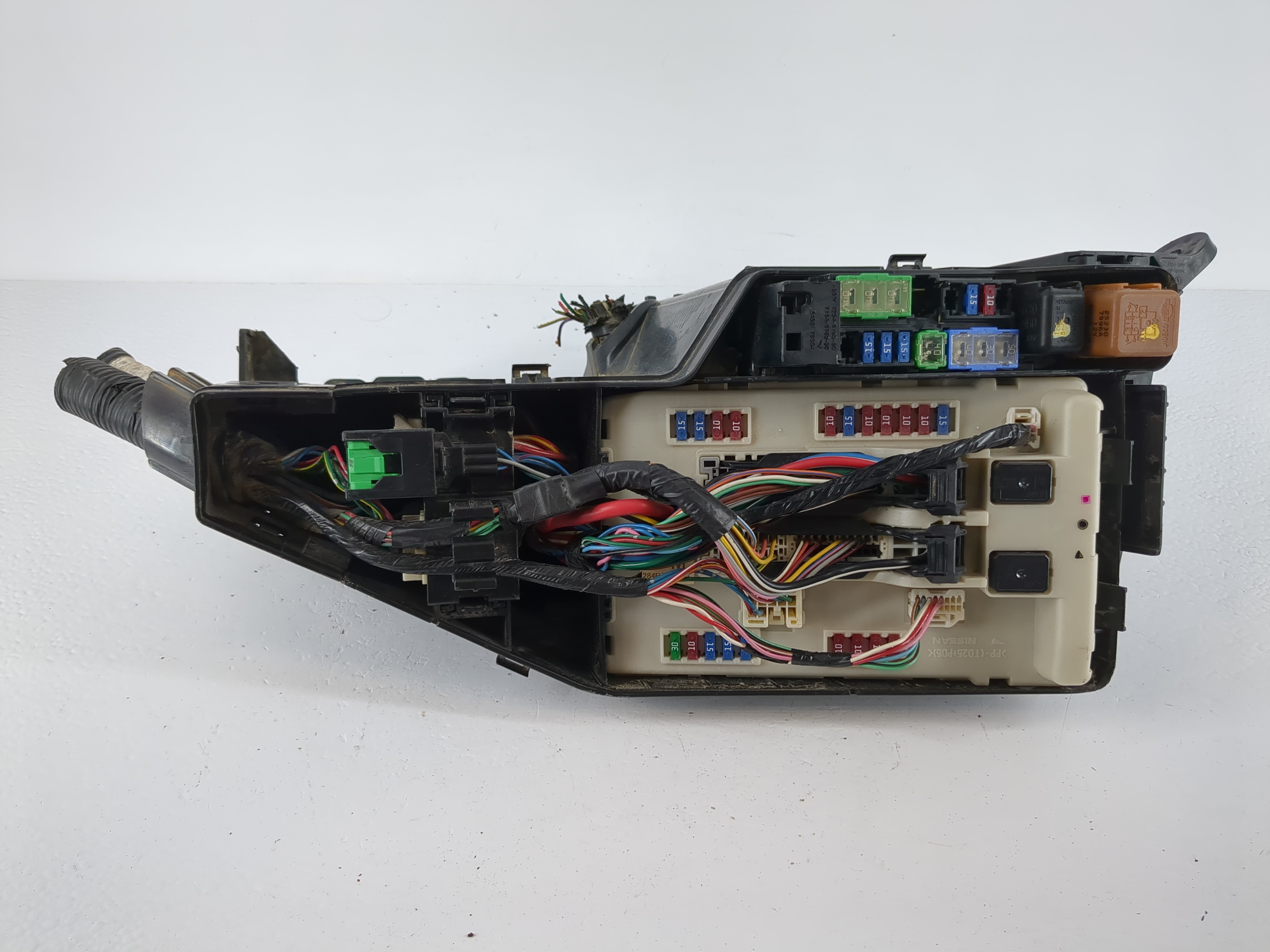 Picture of 2009-2010 Nissan Murano Fusebox Fuse Box Relay Module 284b71aa0a 1112307