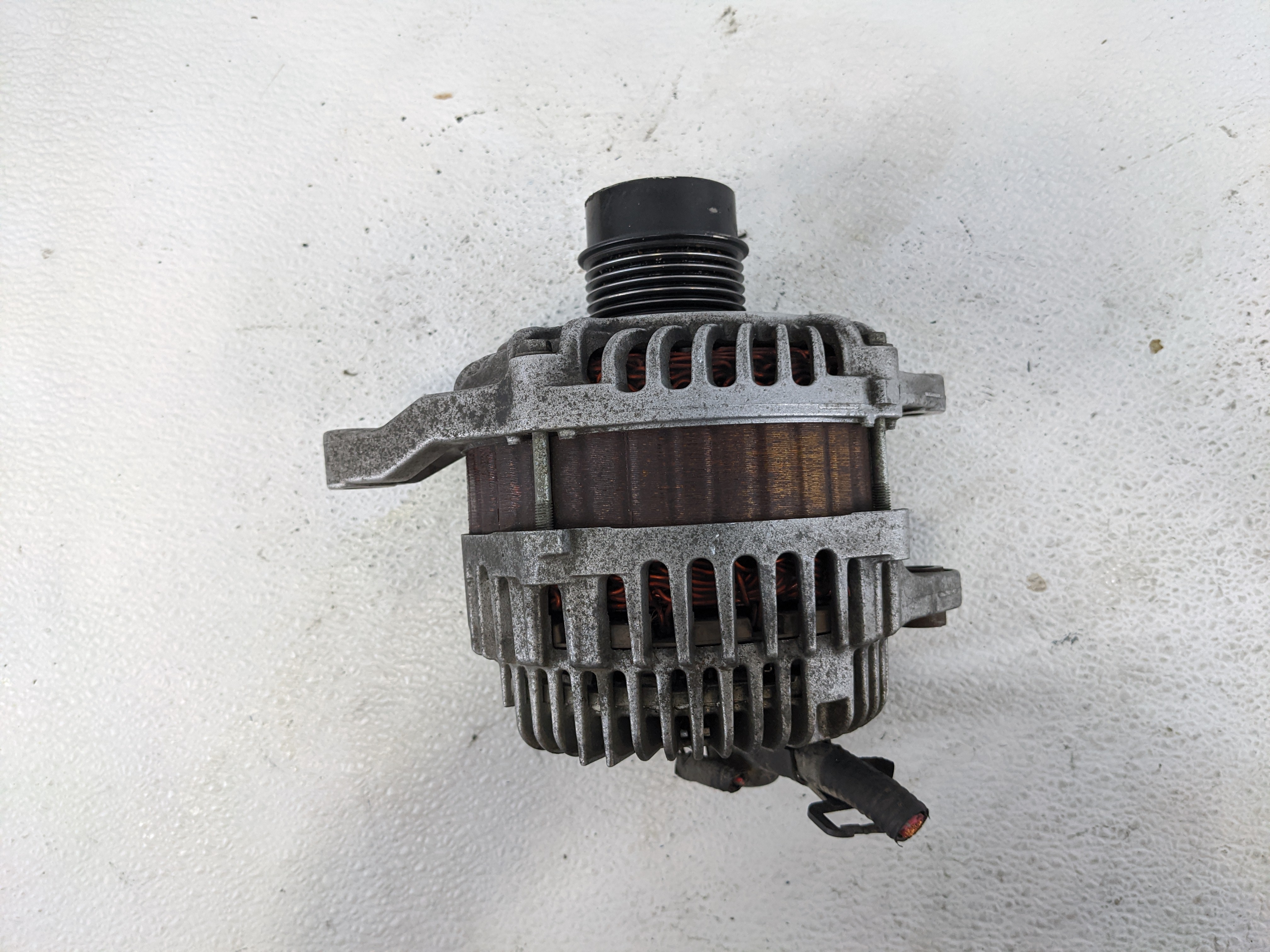 2011-2014 Chrysler 200 Alternator Generator Charging Assembly Engine Oem 1112310 - Oemusedautoparts1.com