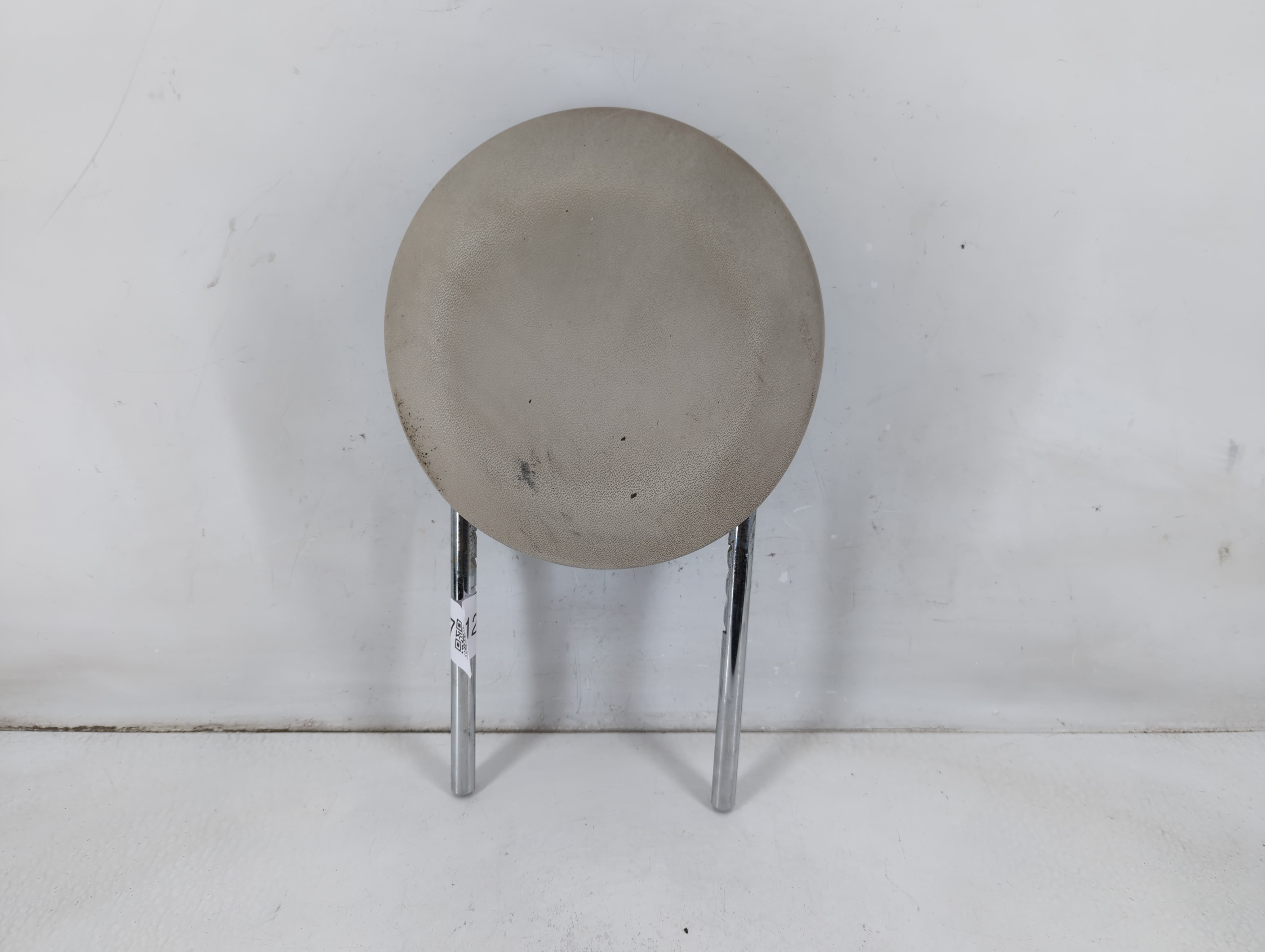 2012-2017 Fiat 500 Headrest Head Rest Front Driver Passenger Seat Cream 1112317 - Oemusedautoparts1.com