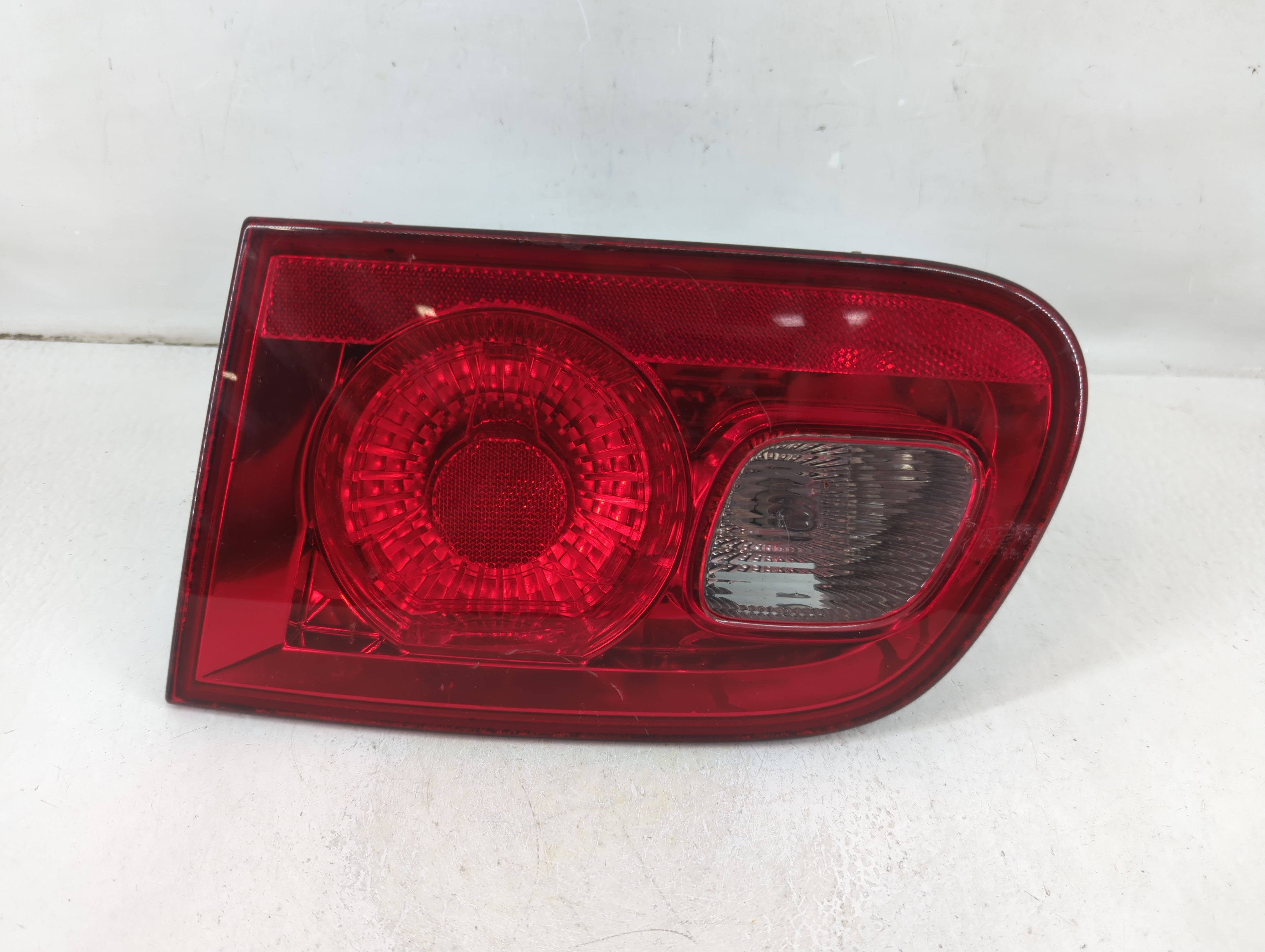 2006-2011 Buick Lucerne Passenger Right Side Tail Light Taillight Oem 1112324 - Oemusedautoparts1.com