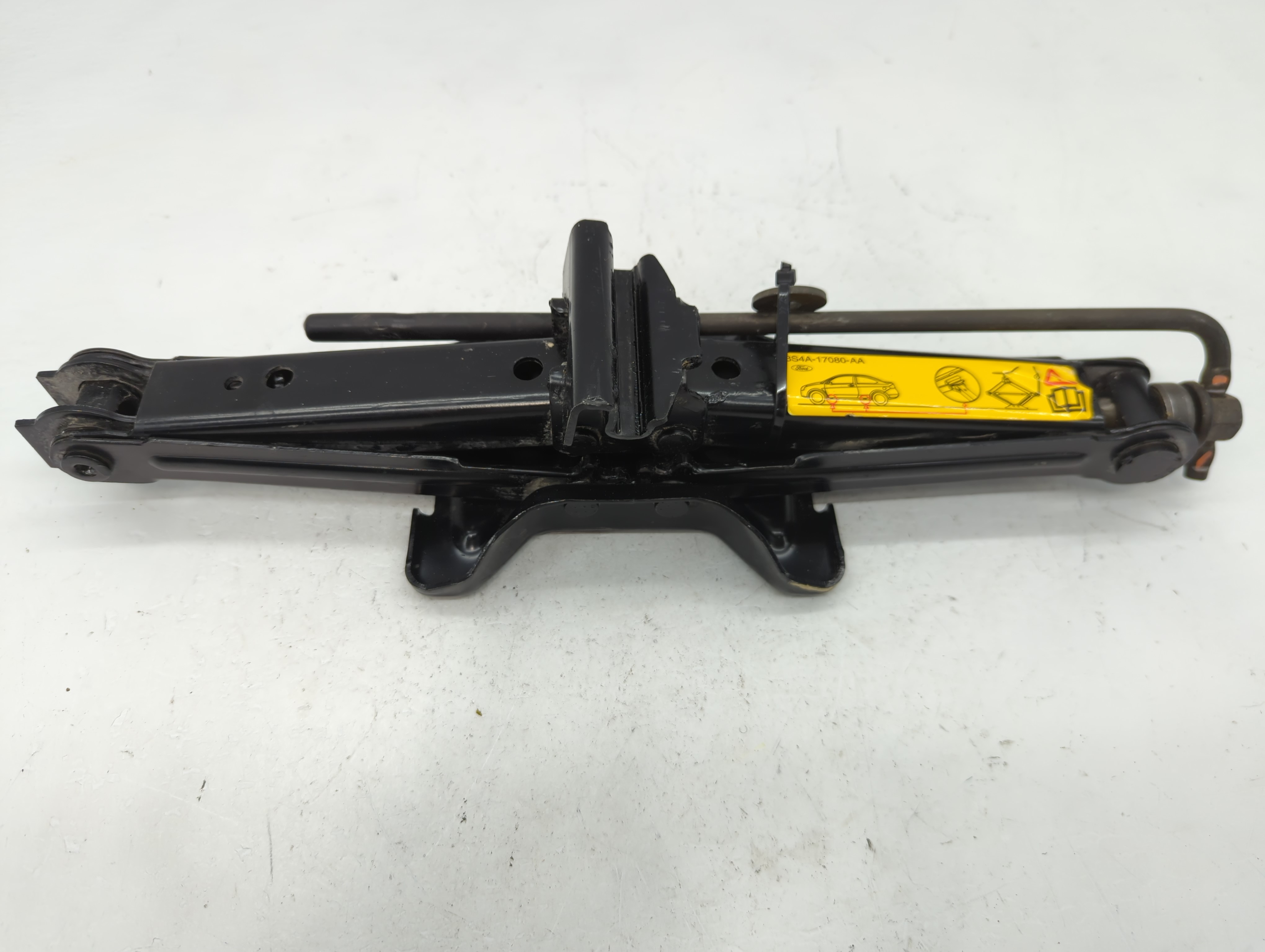 2009 Ford Focus Spare Scissor Car Jack 1112414 - Oemusedautoparts1.com