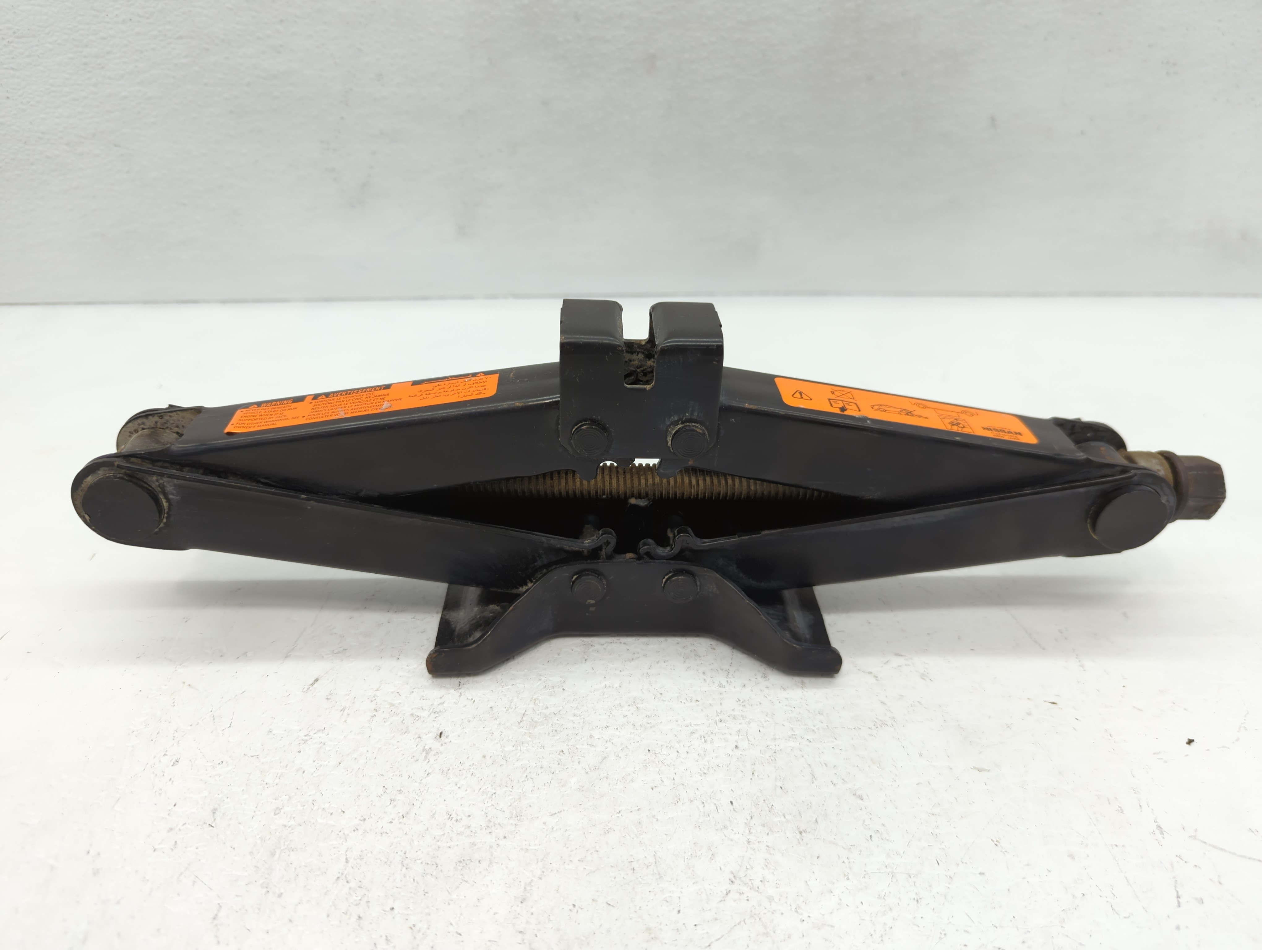 2019 Nissan Altima Spare Scissor Car Jack 1112420 - Oemusedautoparts1.com