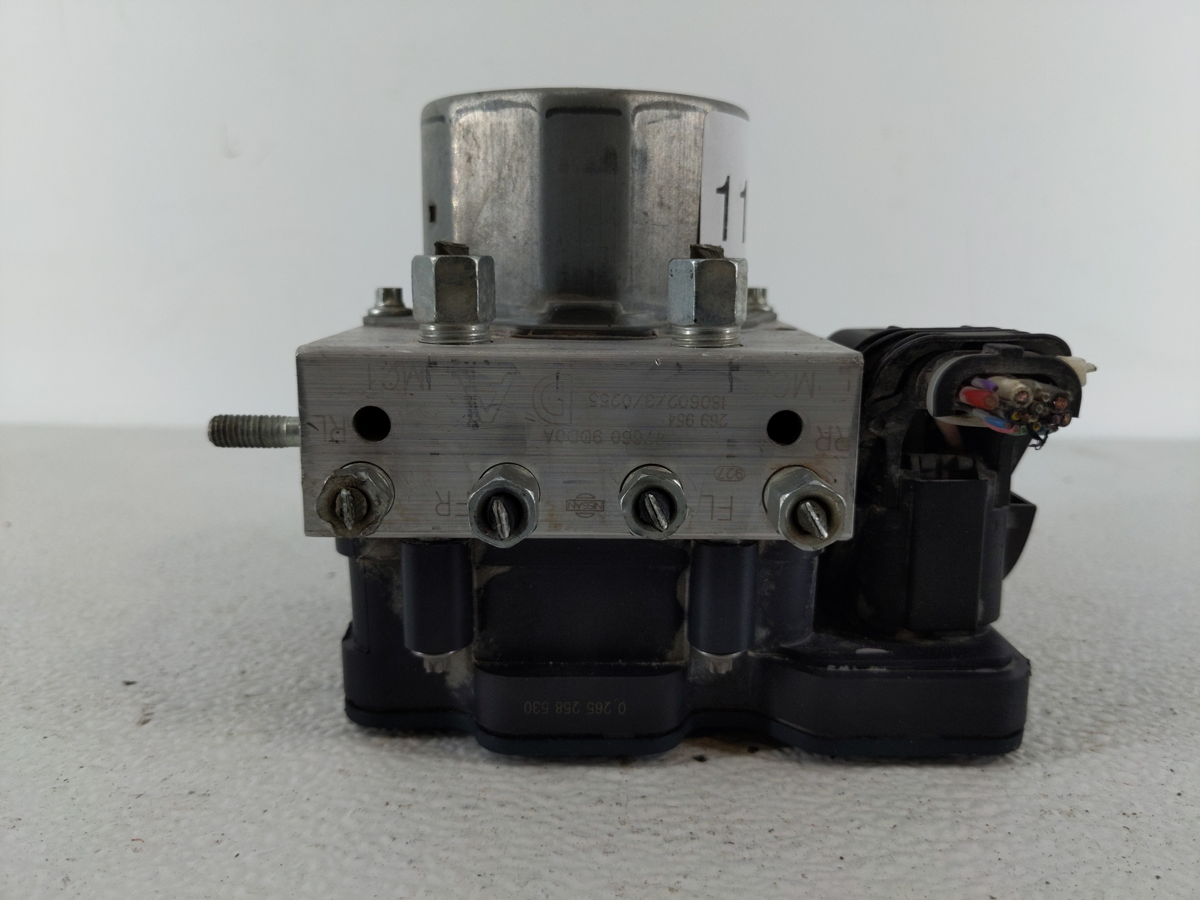 2016-2018 Nissan Maxima Abs Pump Control Module 1112543 - Oemusedautoparts1.com