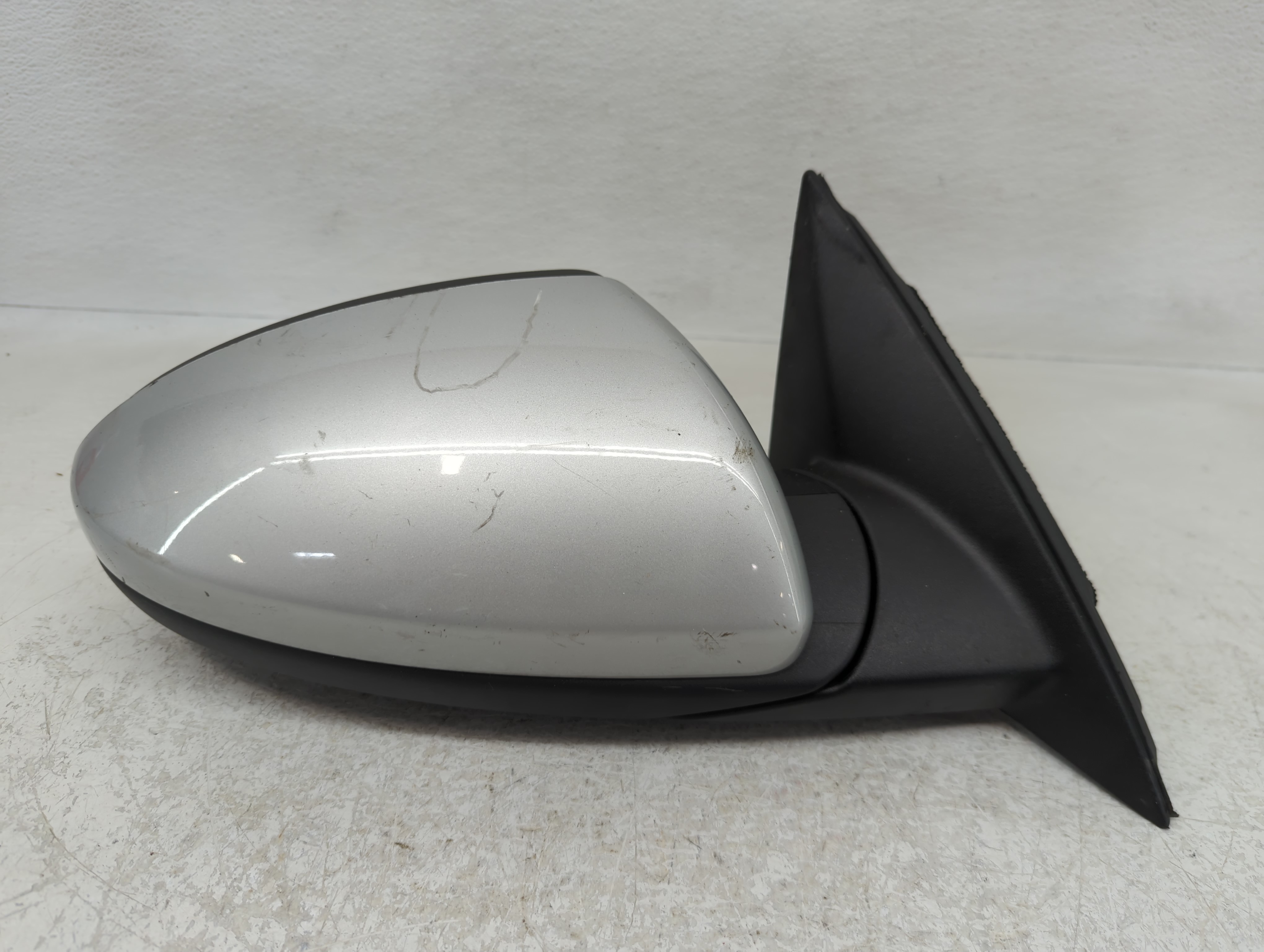 2020-2022 Kia Forte Passenger Right Side View Manual Door Mirror Silver 1112546 - Oemusedautoparts1.com