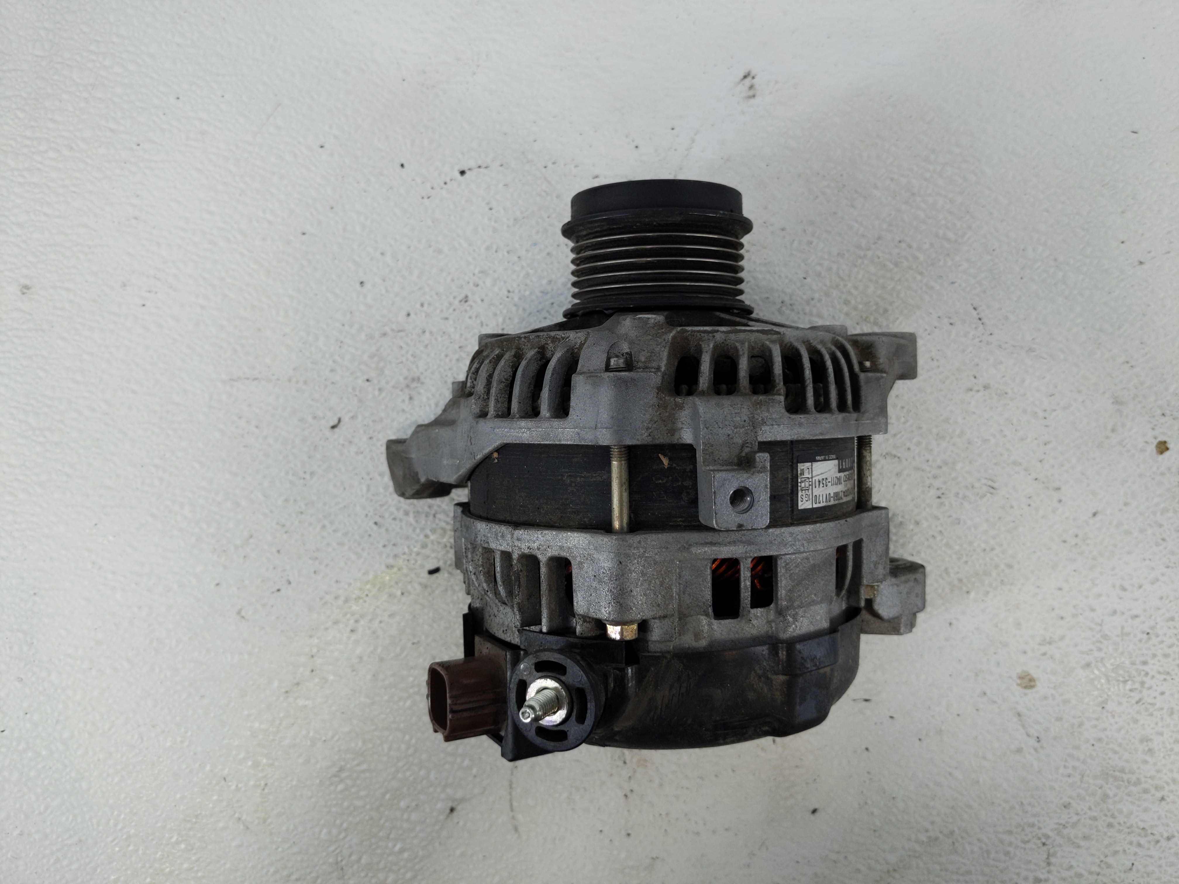 2015-2017 Toyota Camry Alternator Generator Charging Assembly Engine Oem 1112570 - Oemusedautoparts1.com