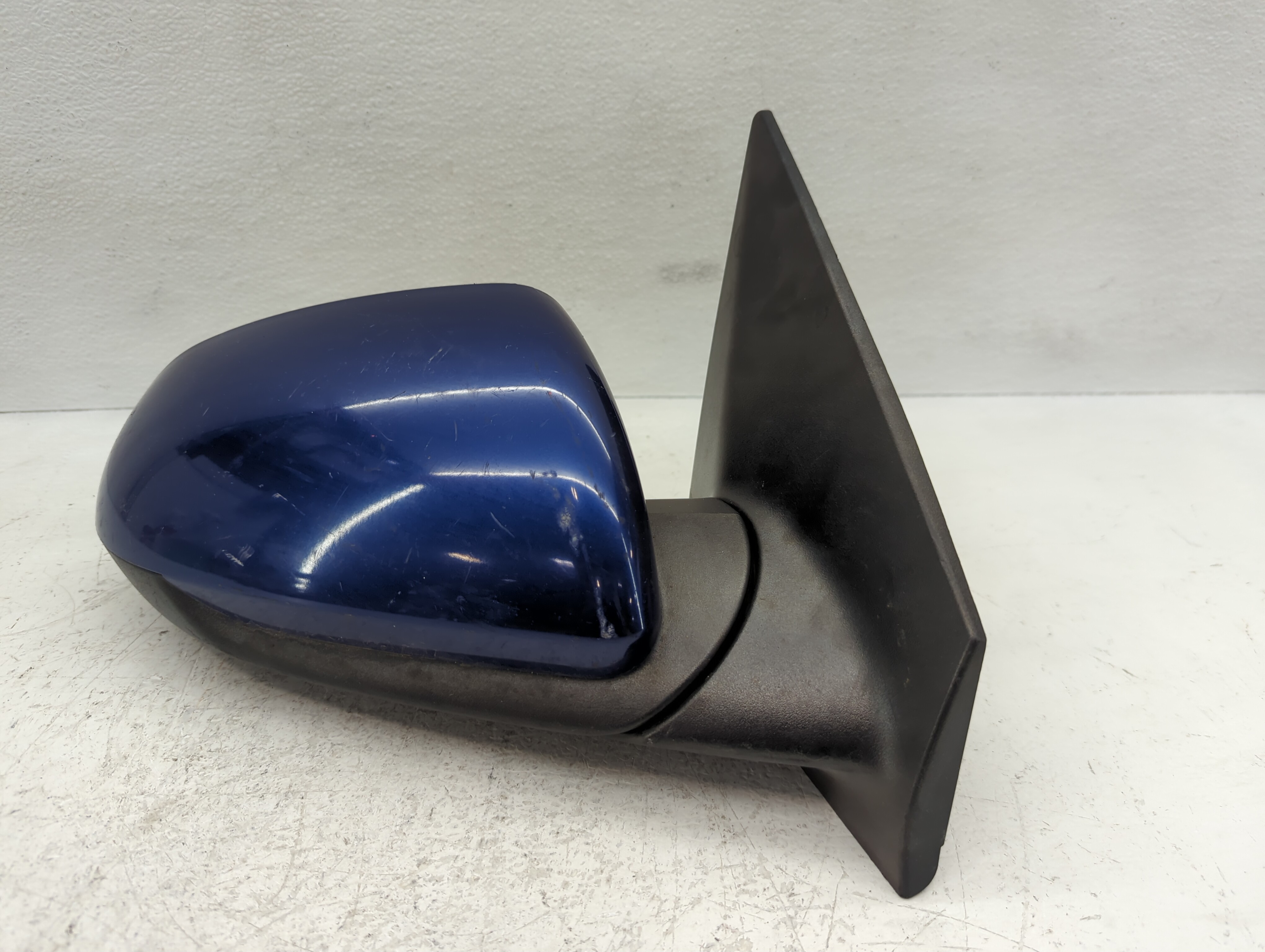 Picture of 2018-2020 Kia Rio Passenger Right Side View Power Door Mirror Blue 1112600