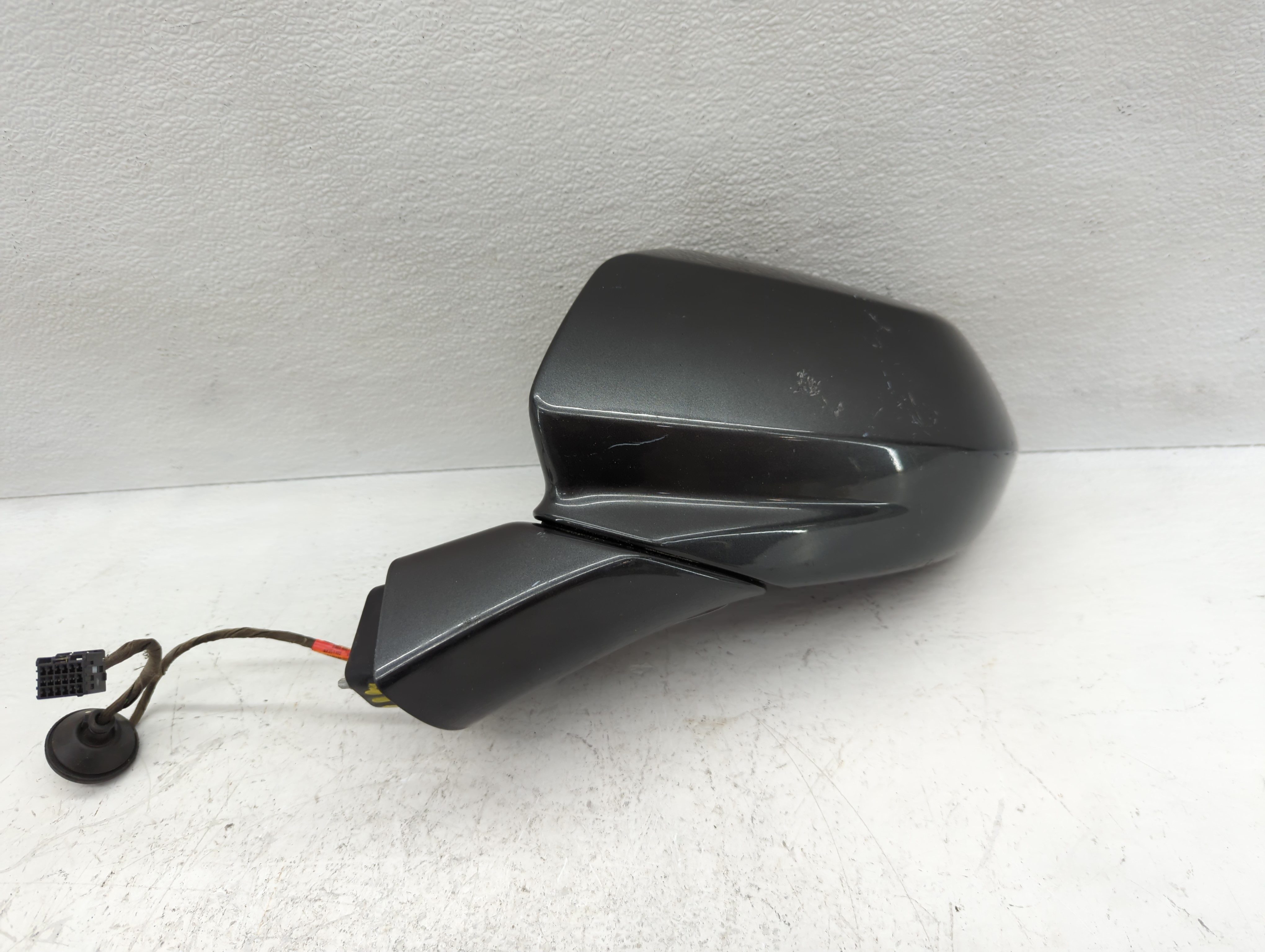 Picture of 2019-2022 Chevrolet Blazer Driver Left Side View Power Door Mirror Black 1112604