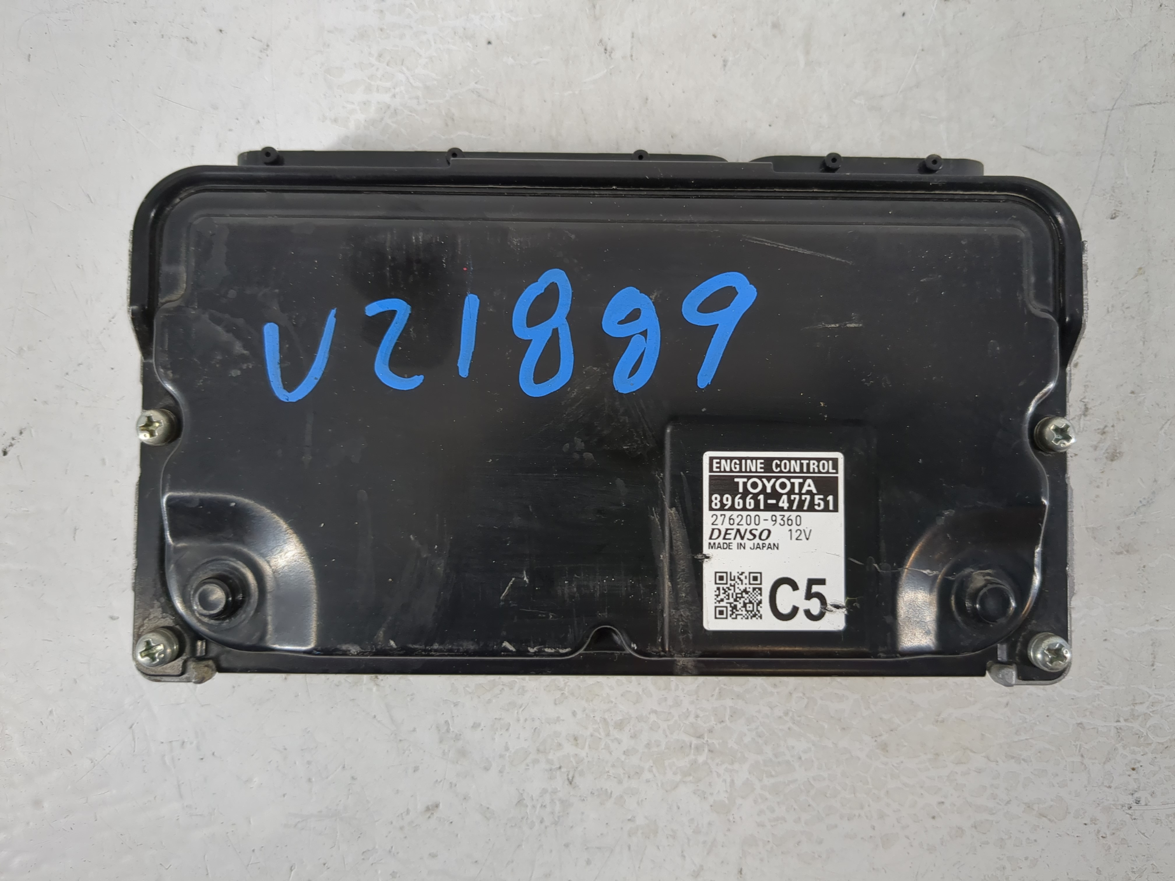 Picture of Toyota Prius Engine Control Computer Ecu Pcm Ecm Pcu Oem 89661-47751 1112627