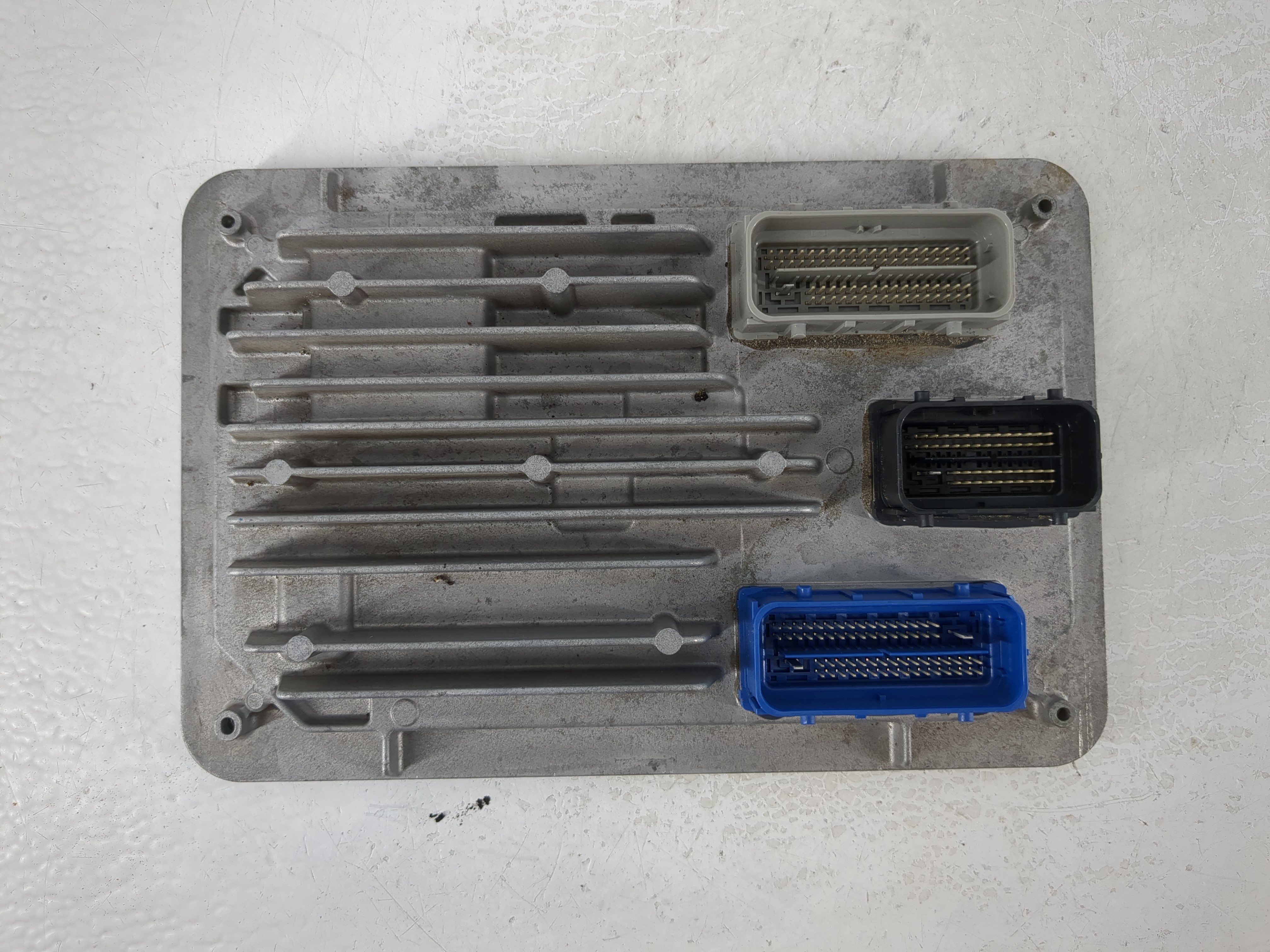 Picture of 2020-2020 Cadillac Ct5 Engine Control Computer Ecu Pcm Ecm Pcu Oem 1112654
