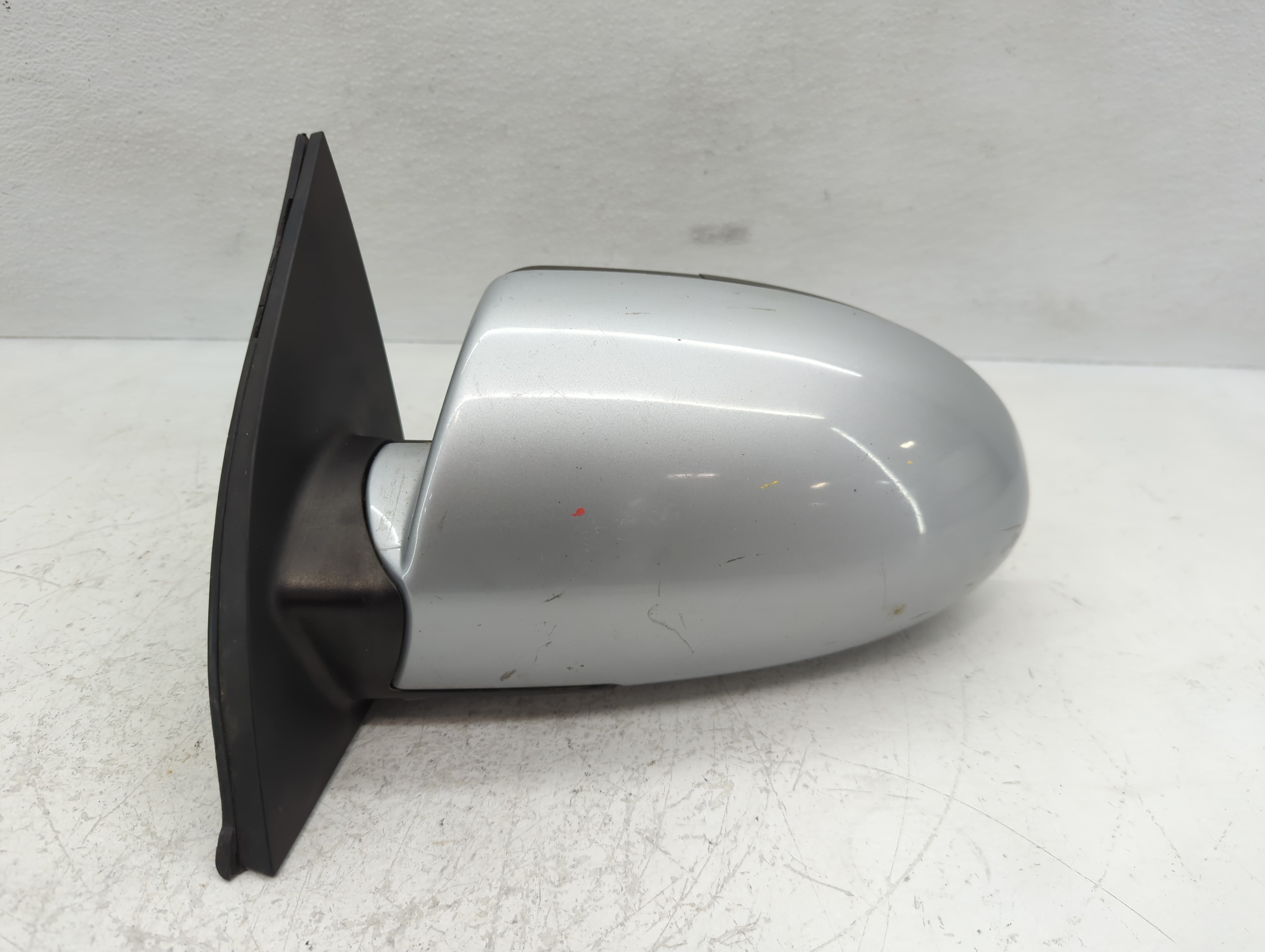 Picture of 2008-2009 Hyundai Accent Driver Left Side View Power Door Mirror Silver 1112695