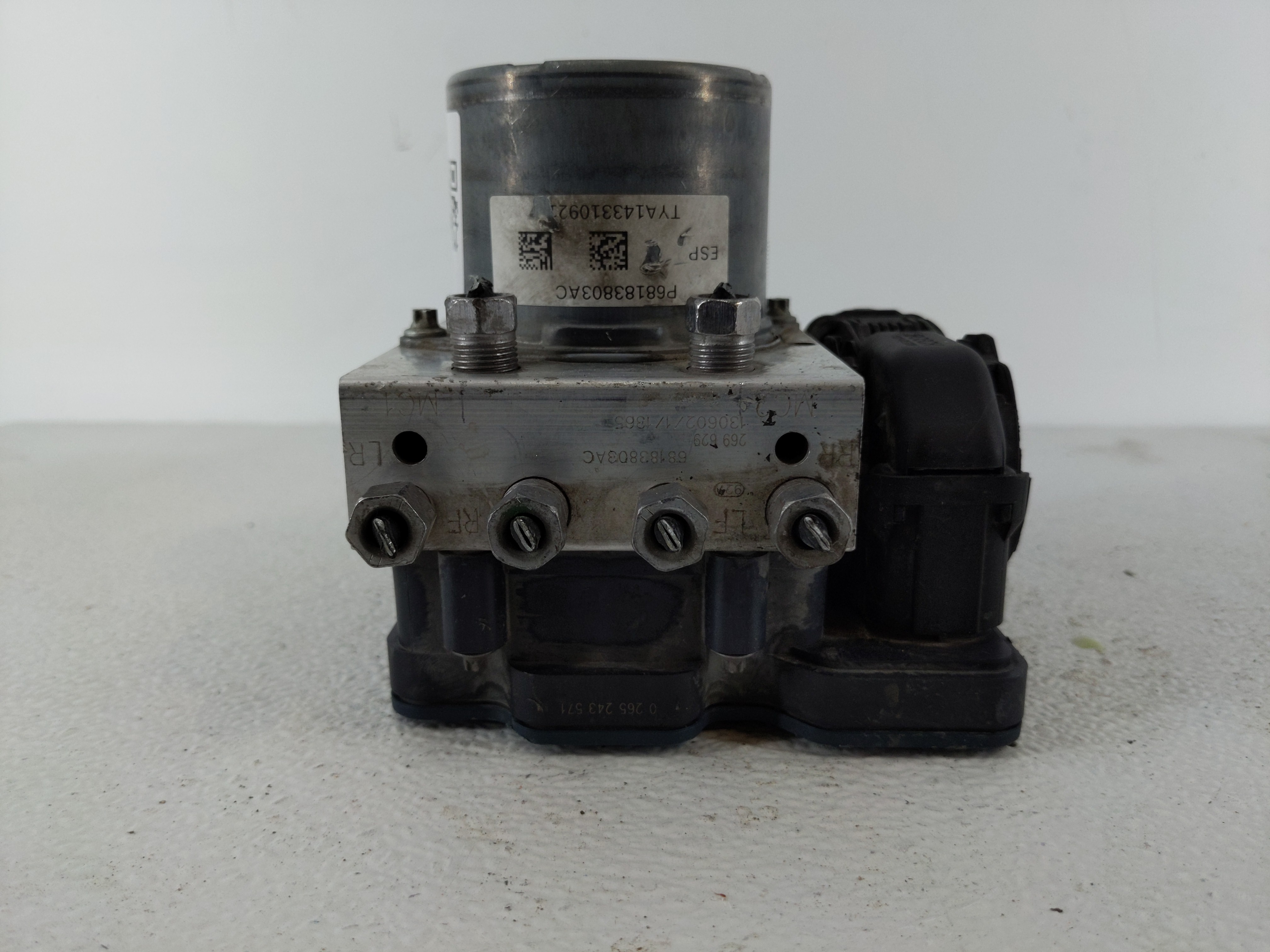 Picture of 2013-2013 Chrysler Town & Country Abs Pump Control Module 1112726