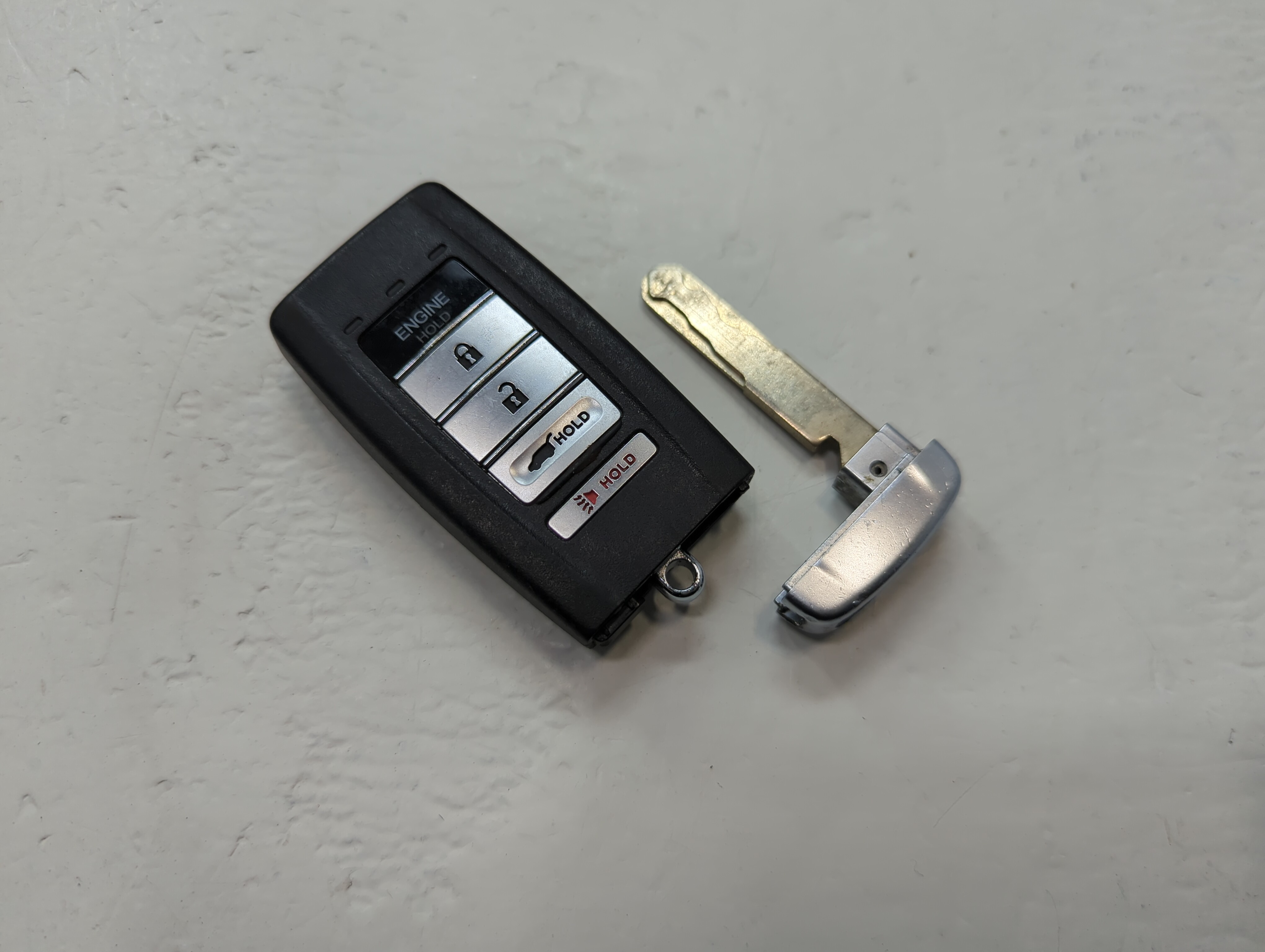 Acura Mdx Keyless Entry Remote Fob KR580399900 driver1 72147-TX4-A610-M1 1112729 - Oemusedautoparts1.com