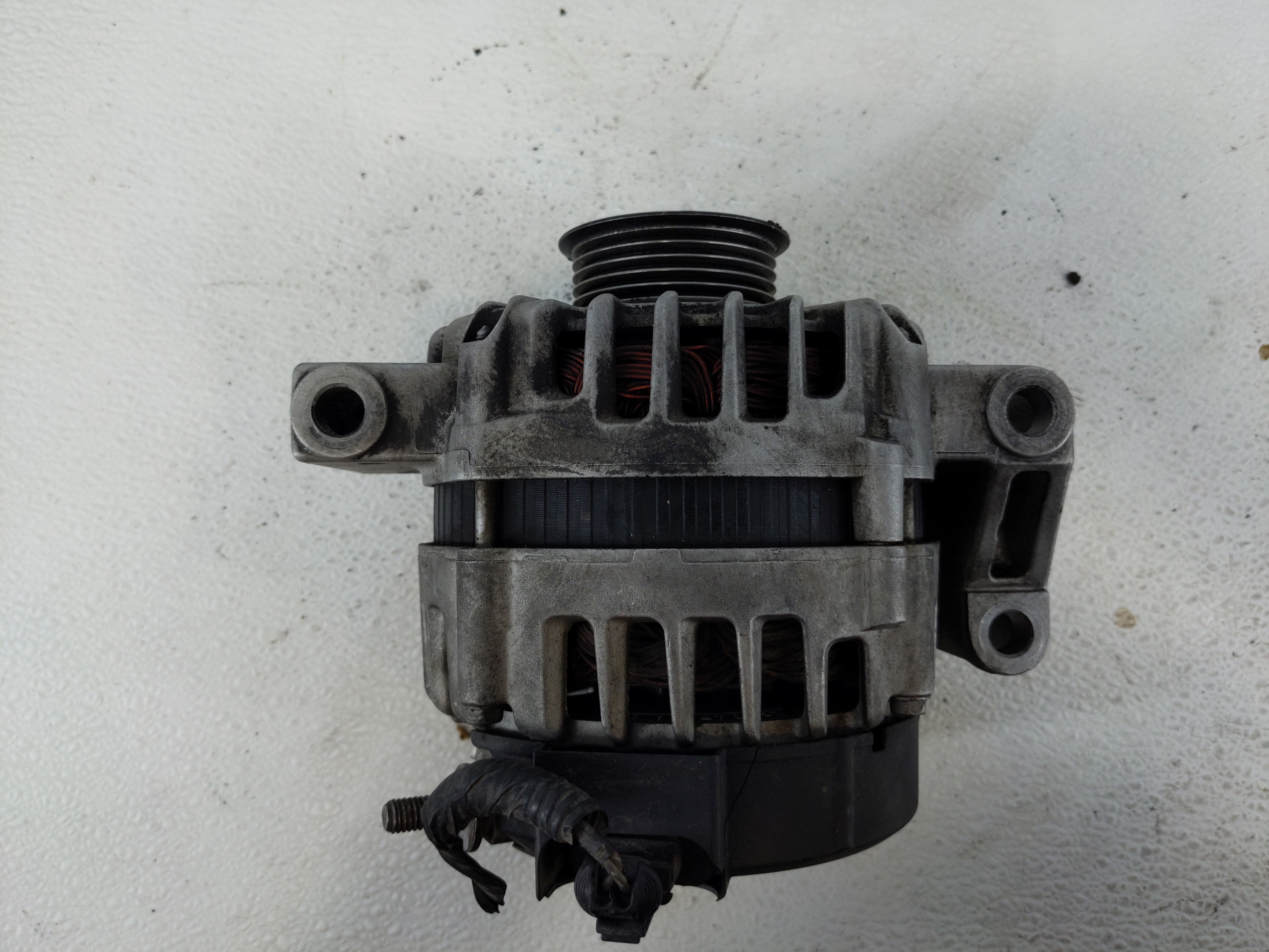 2008-2010 Saturn Vue Alternator Generator Charging Assembly Engine Oem 1112767 - Oemusedautoparts1.com