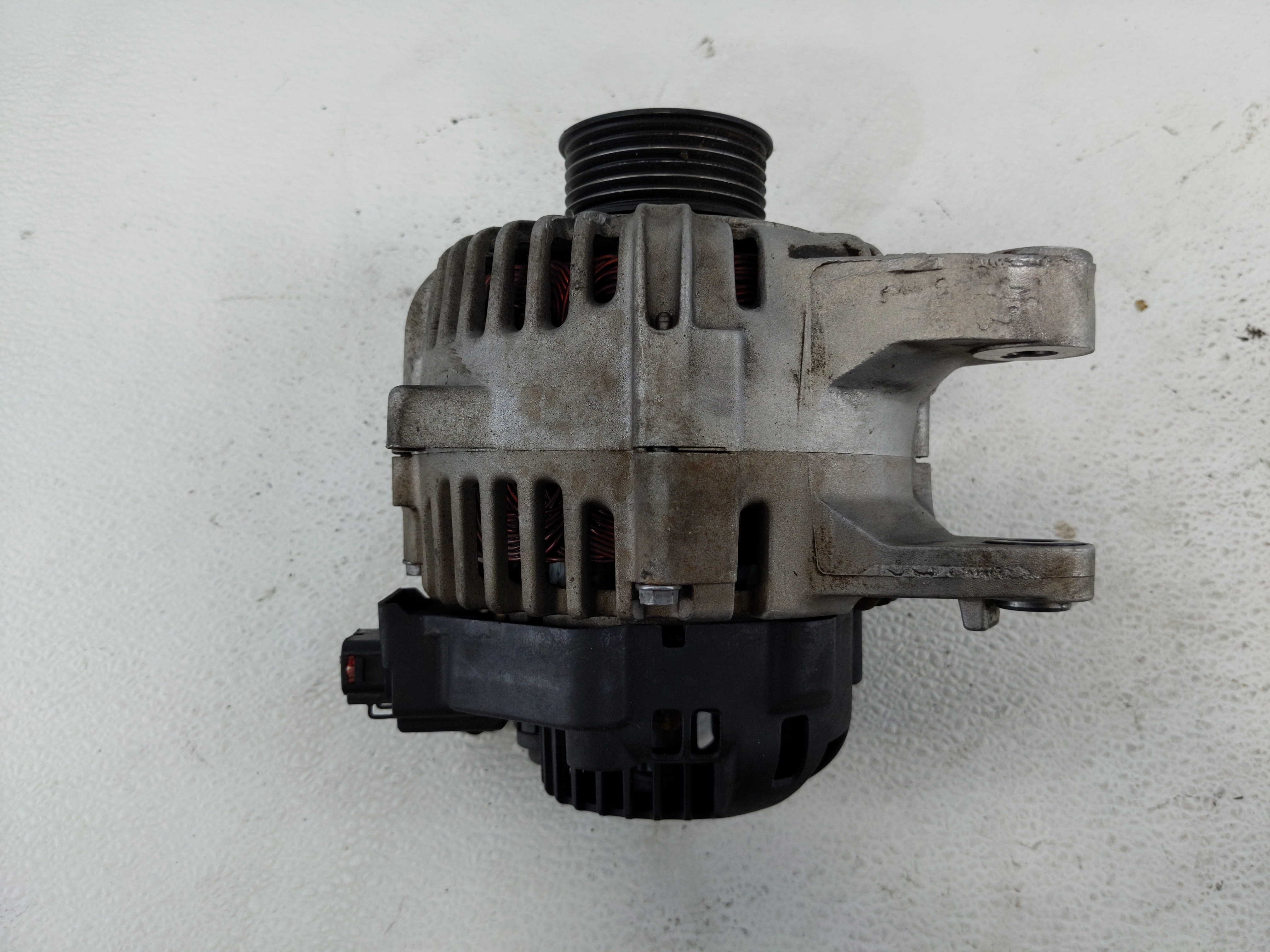 2005 Hyundai Tucson Alternator Generator Charging Assembly Engine Oem 1112771 - Oemusedautoparts1.com
