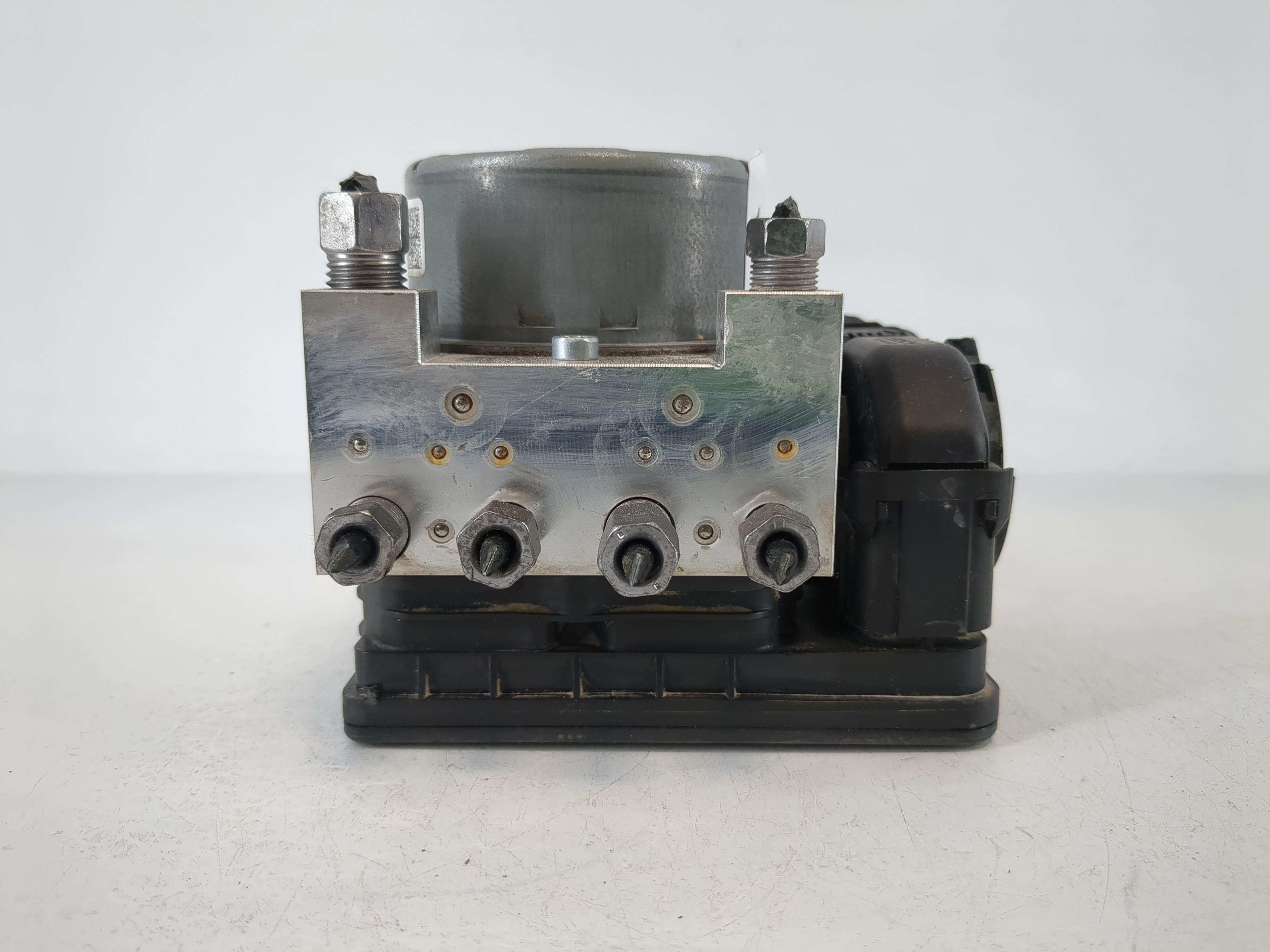 2018-2022 Dodge Challenger Abs Pump Control Module 1112811 - Oemusedautoparts1.com