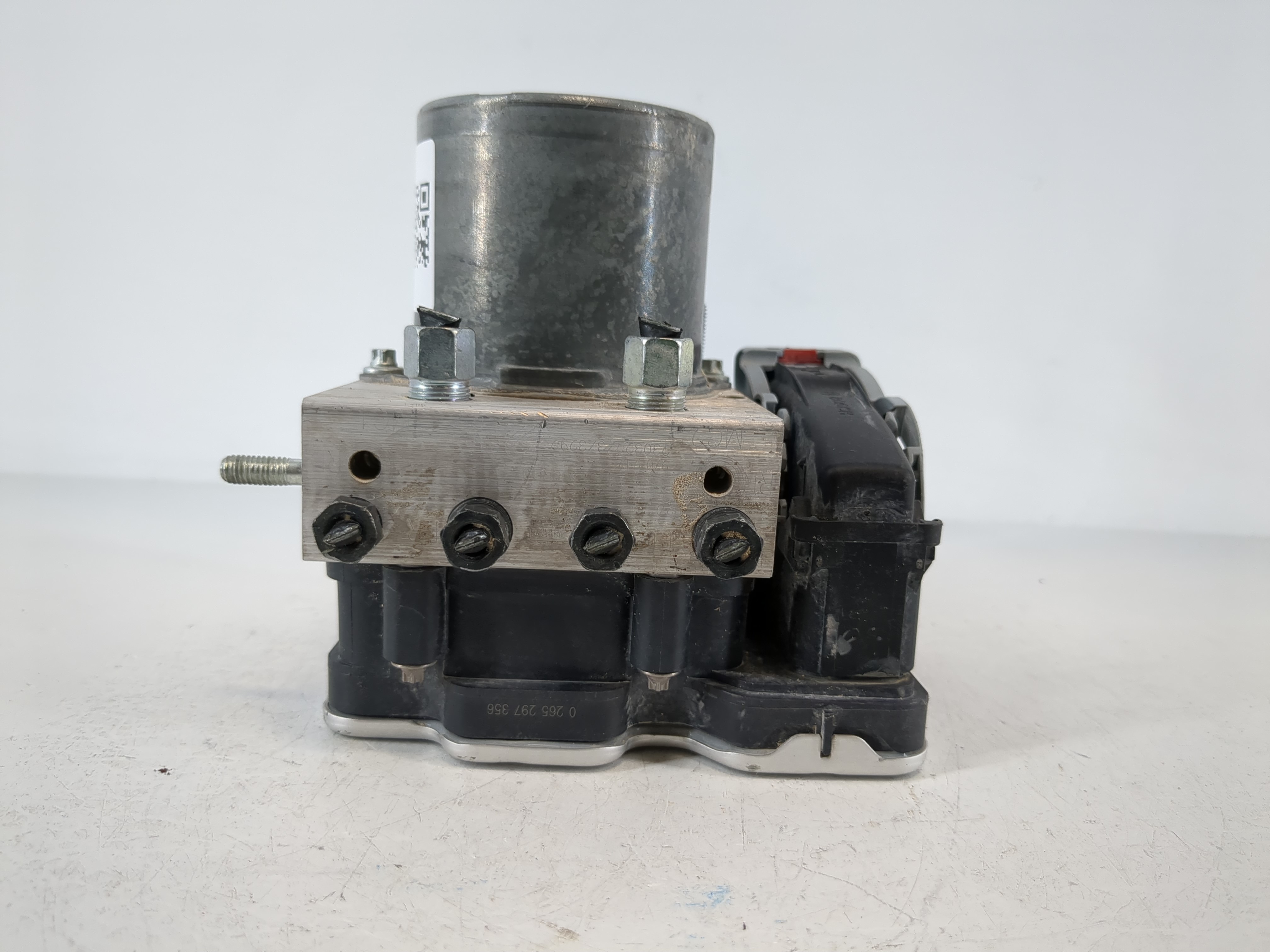 Picture of 2021-2022 Nissan Rogue Abs Pump Control Module 1112865